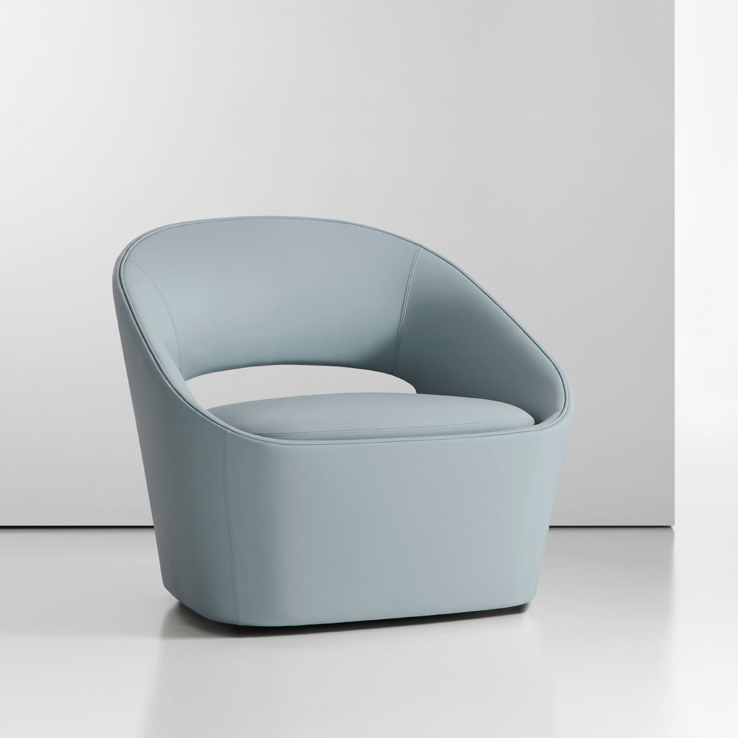 Astra Lounge Chair