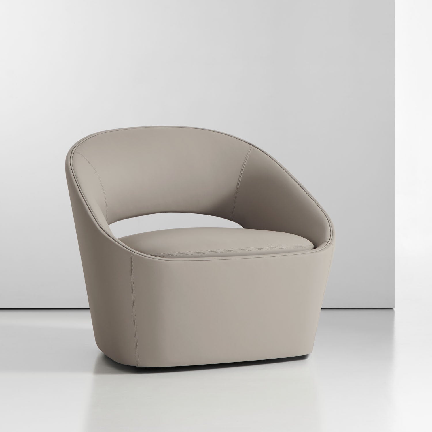 Astra Lounge Chair