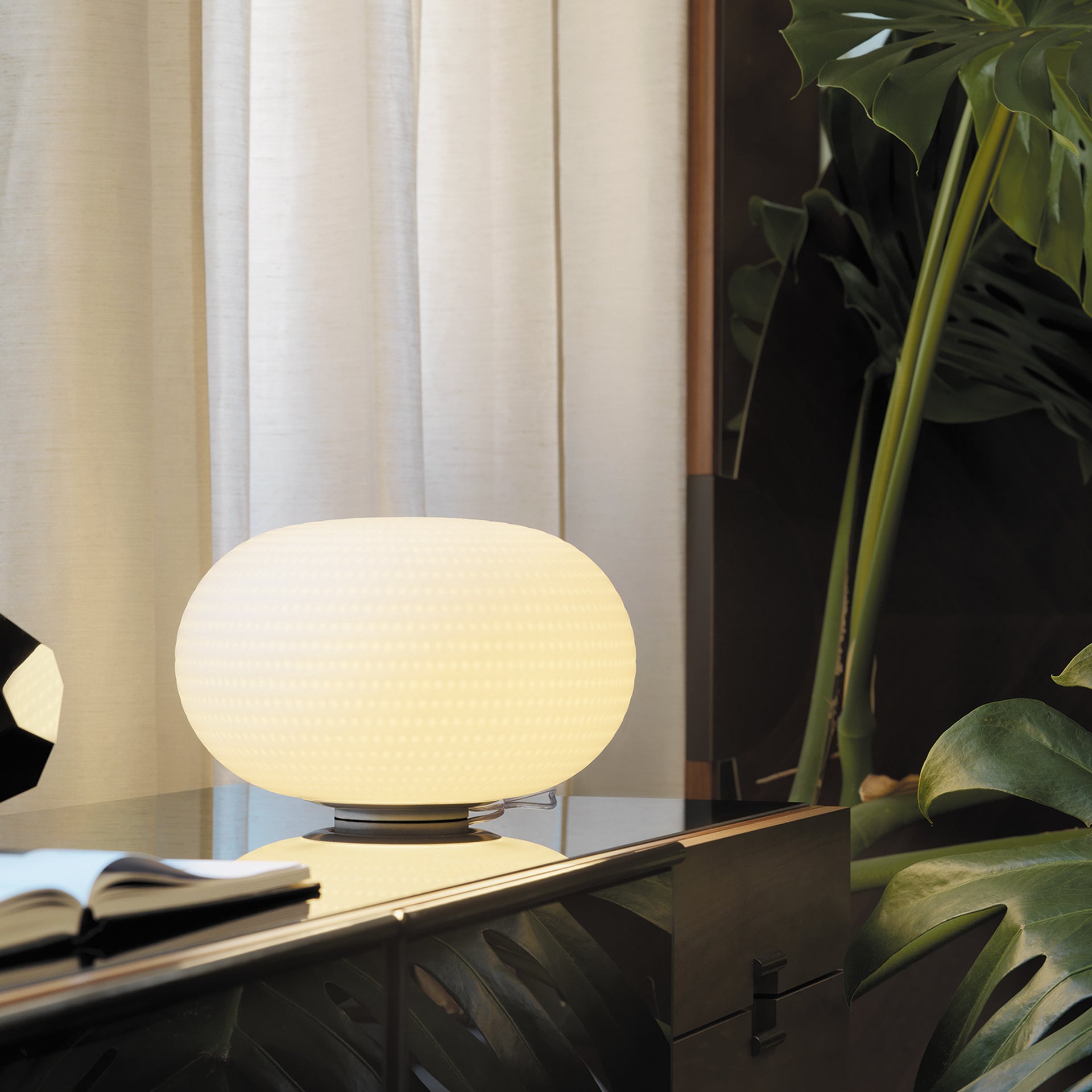 Bianca Table Lamp