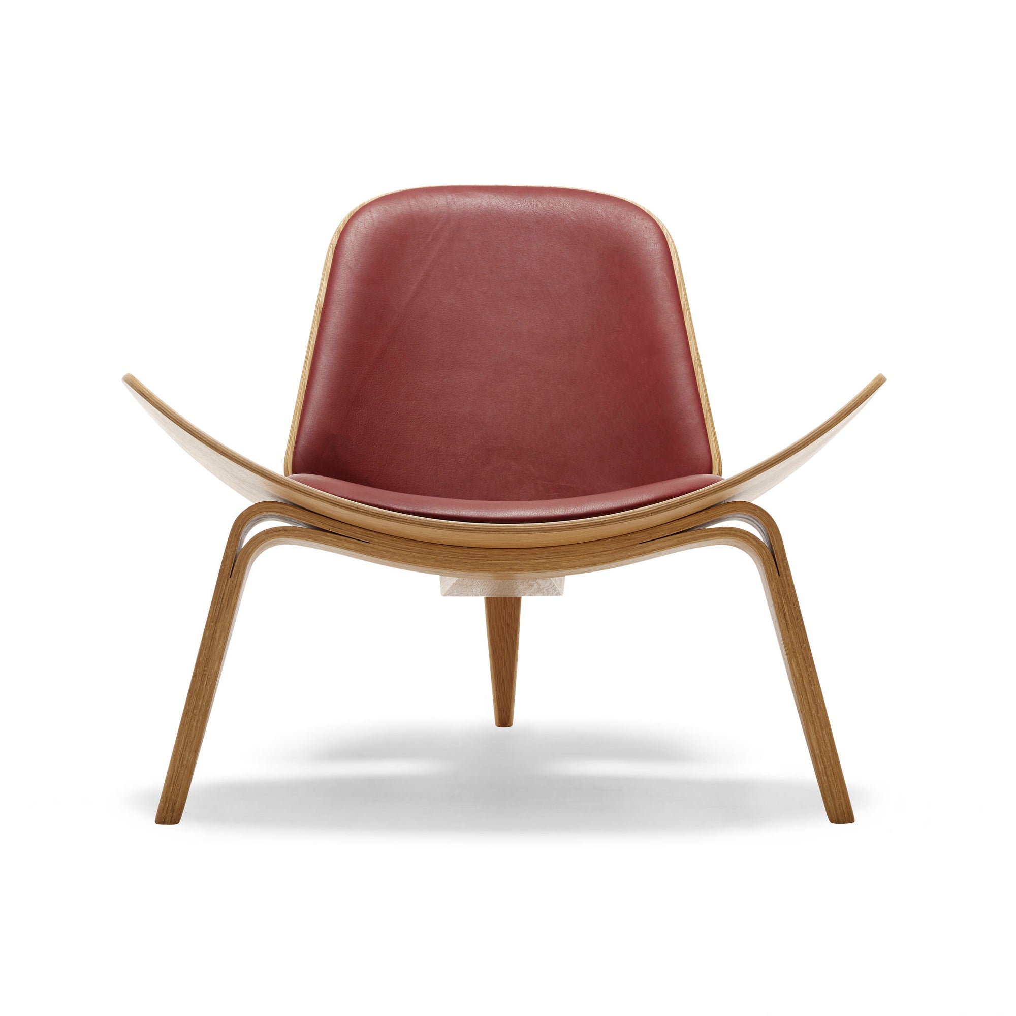 CH07 Shell Lounge Chair