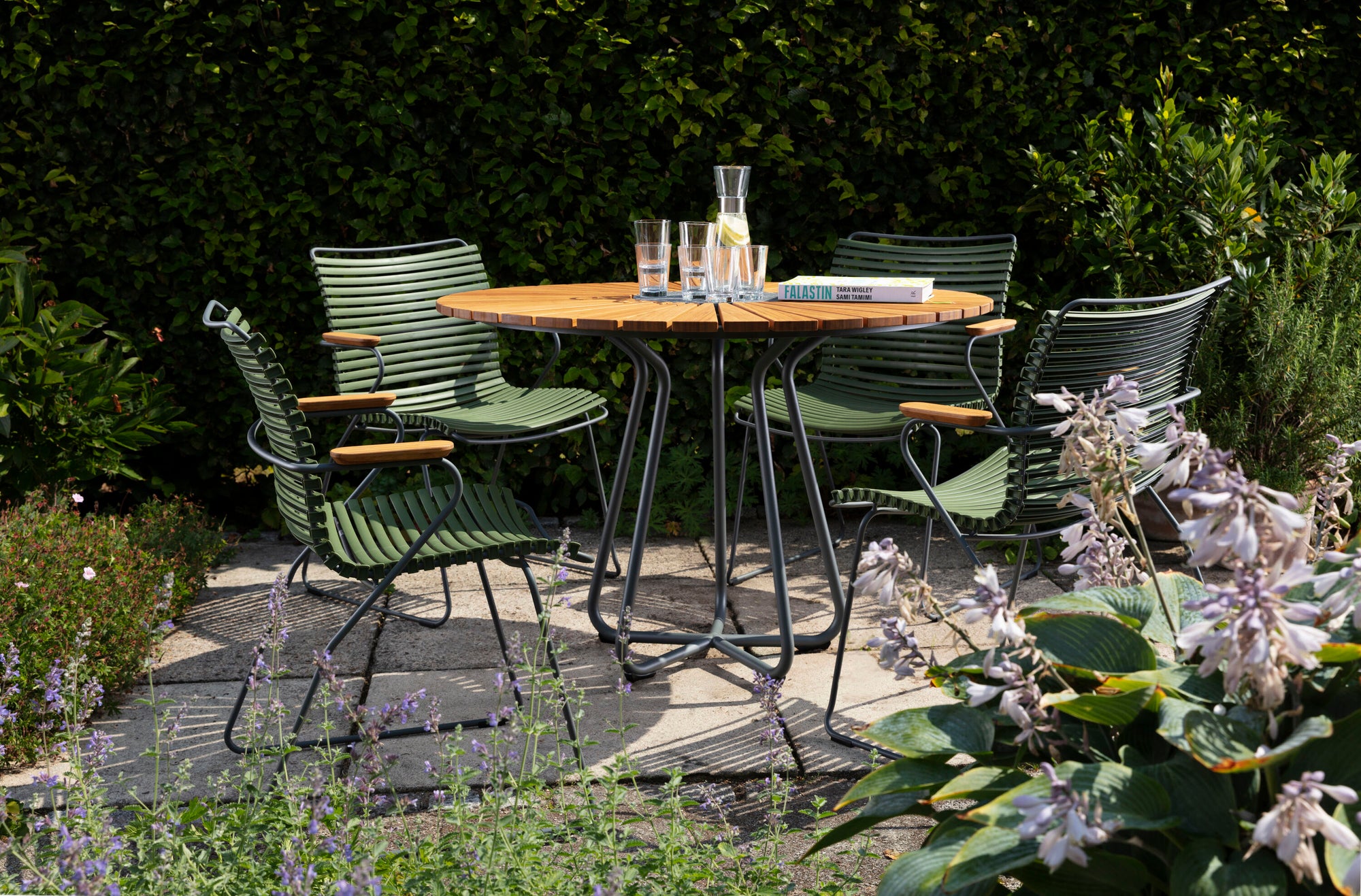 Circle Dining Table
