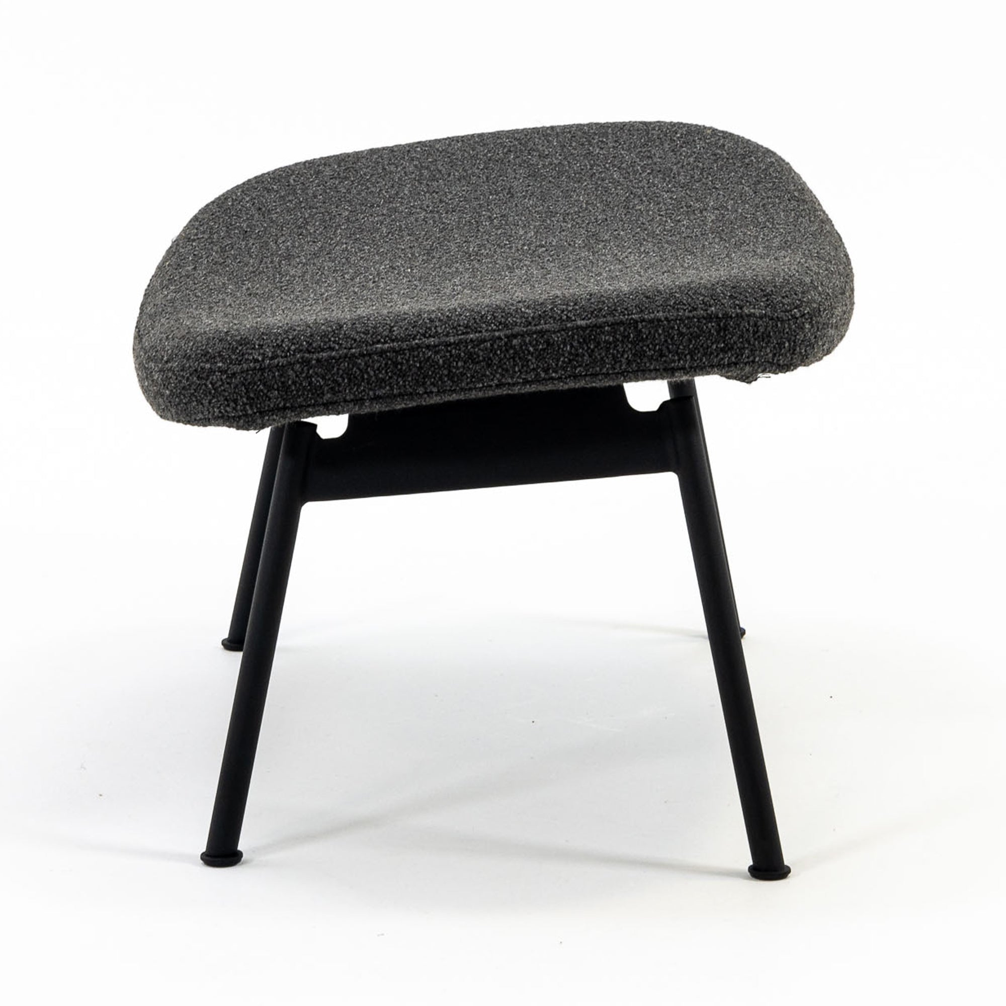 Ella Ottoman — Metal