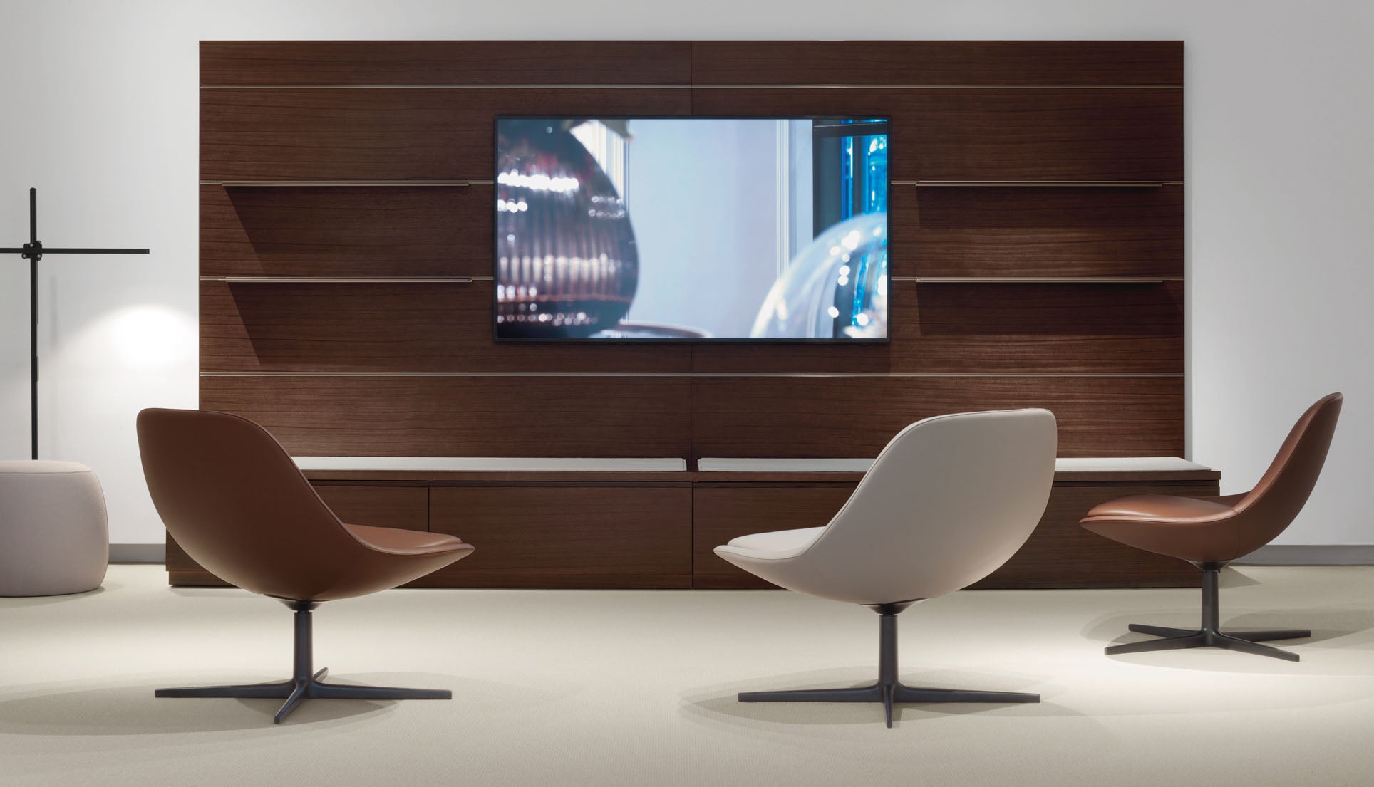 Chiara Lounge Chair — Swivel Base