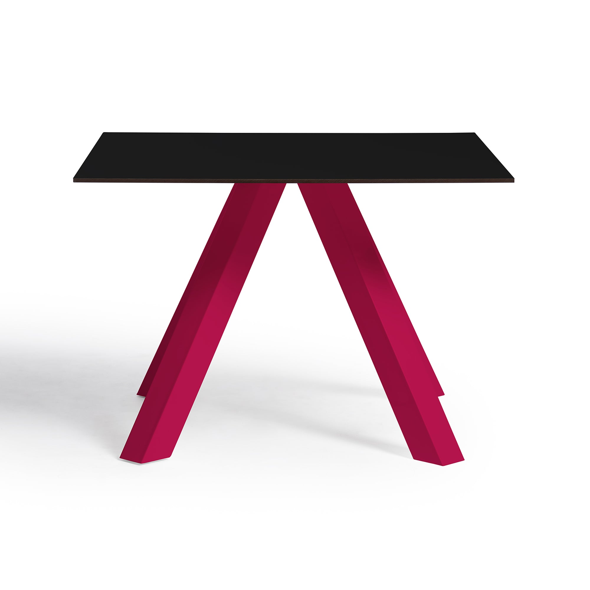 Crazy Horse Table