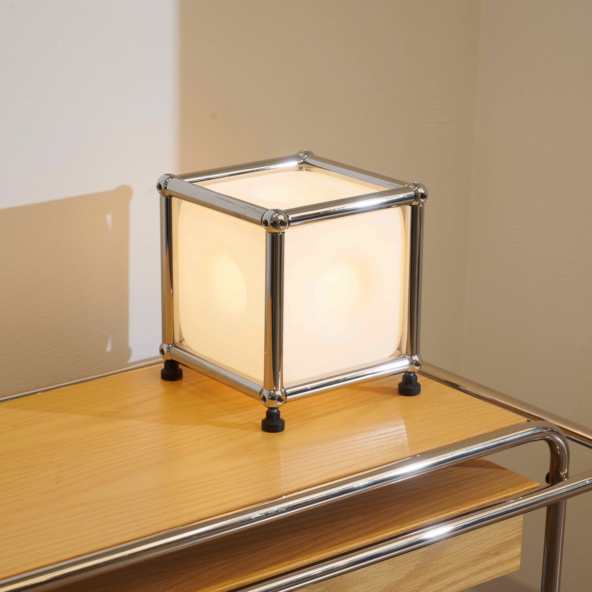 Cube One™ Table Lamp