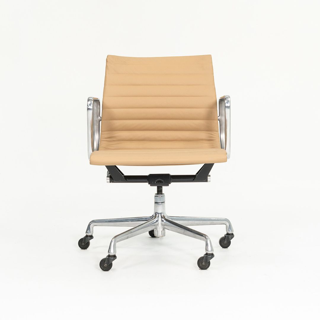 Tan eames office chair discount