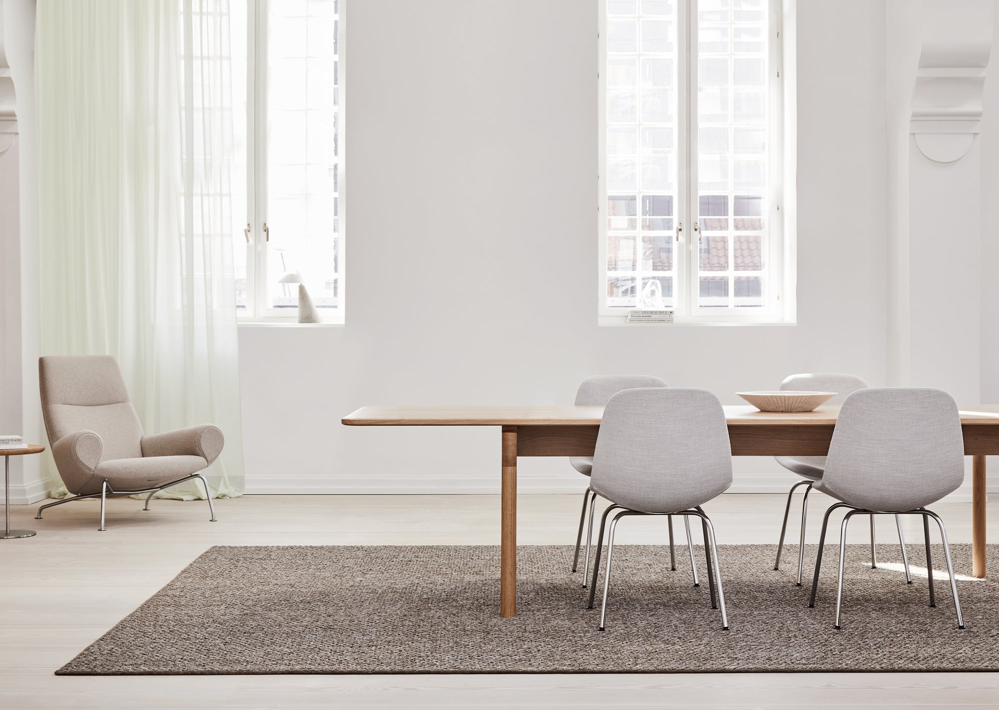 Post Dining Table