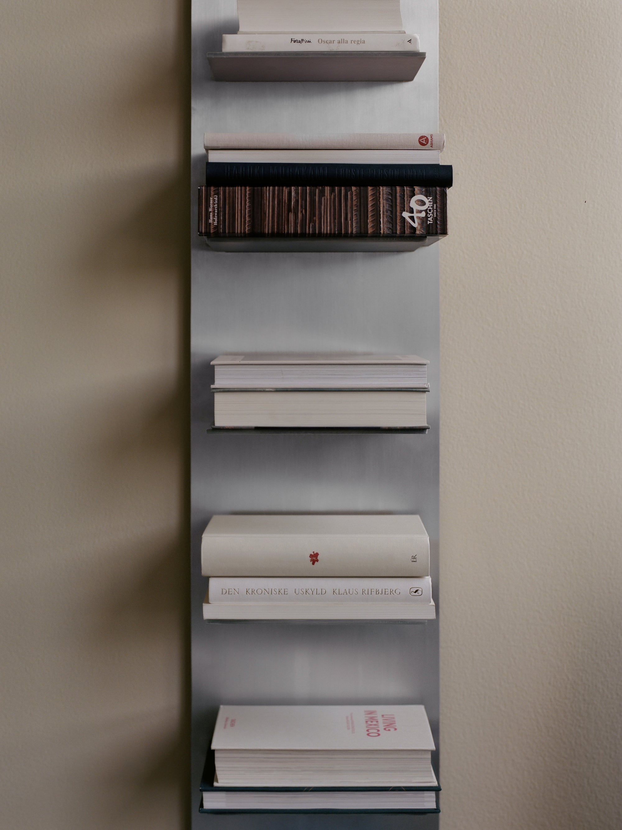 Lager Wall Shelf