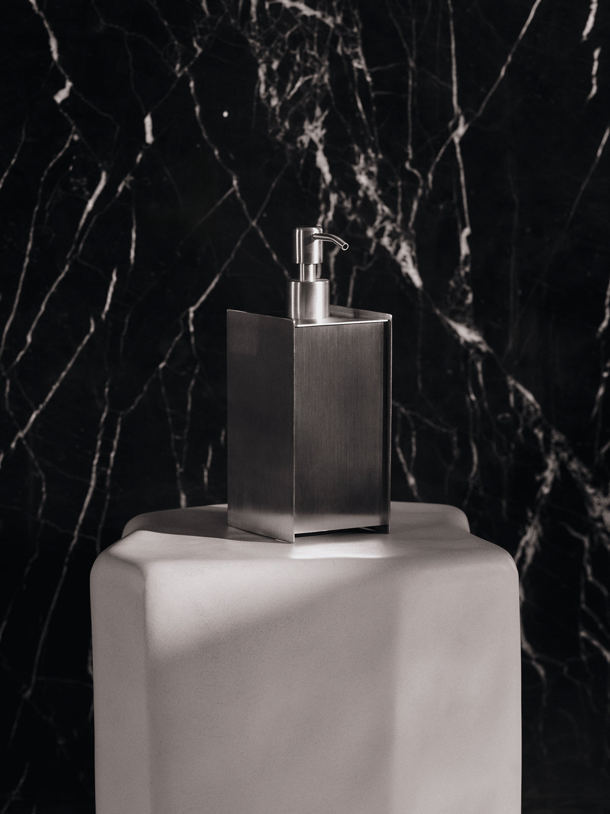 Sama Soap Dispenser - Brushed Stainless