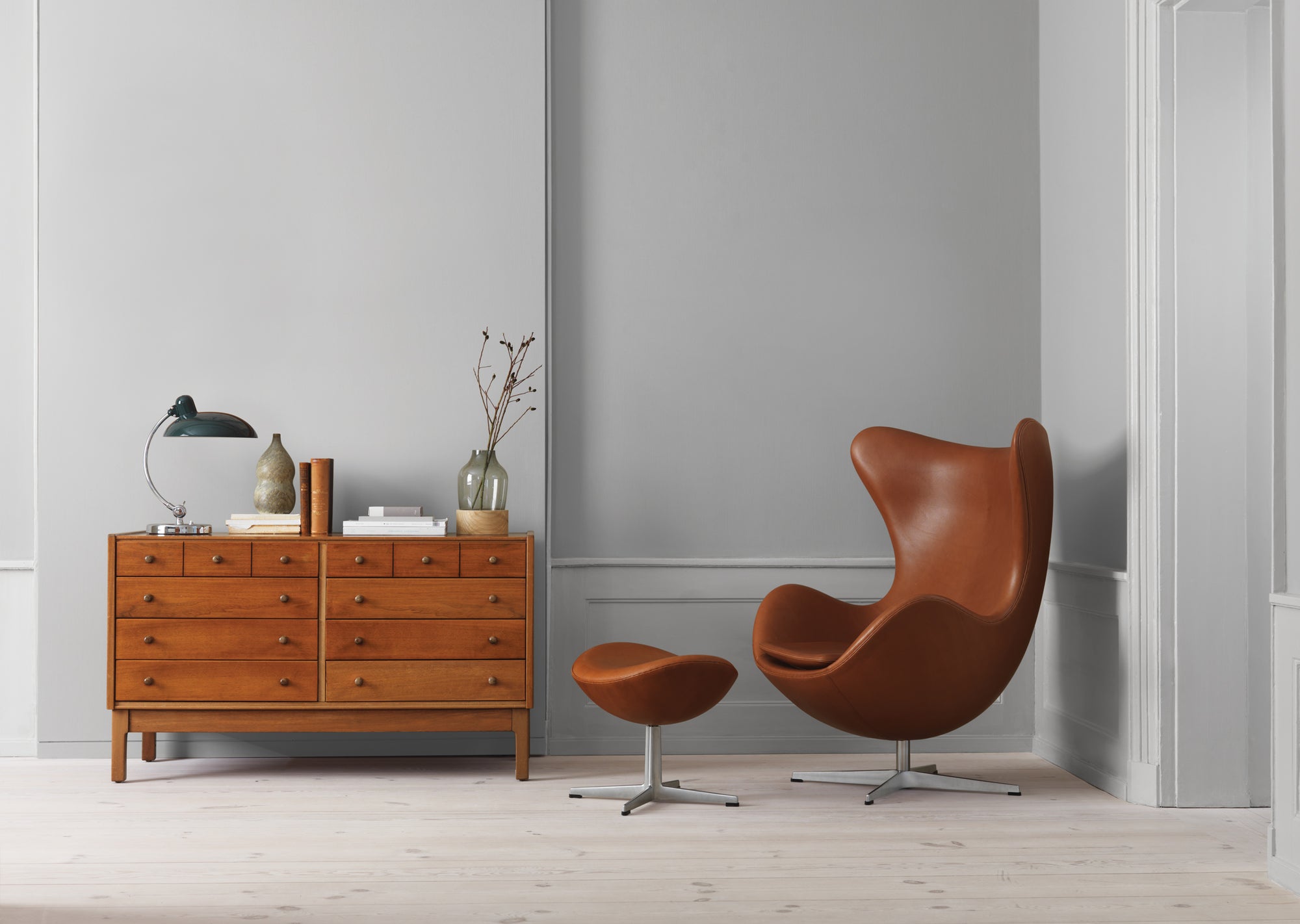 Egg Footstool