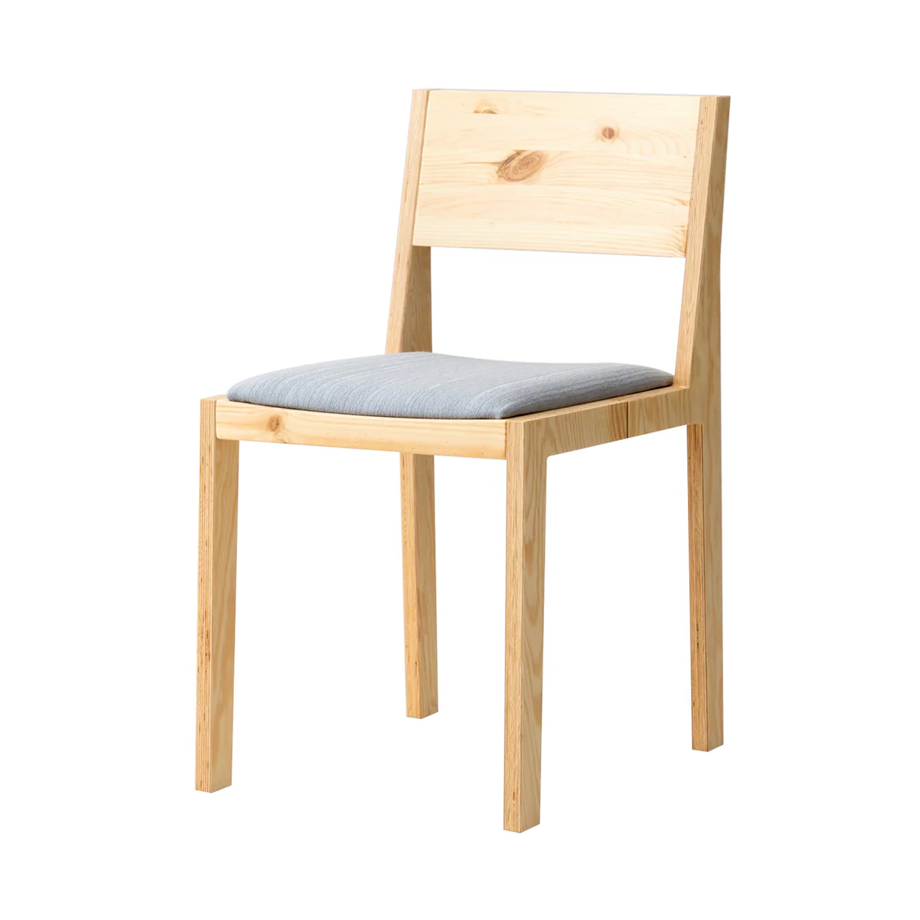 016 Maasto Dining Chair — Upholstered Seat