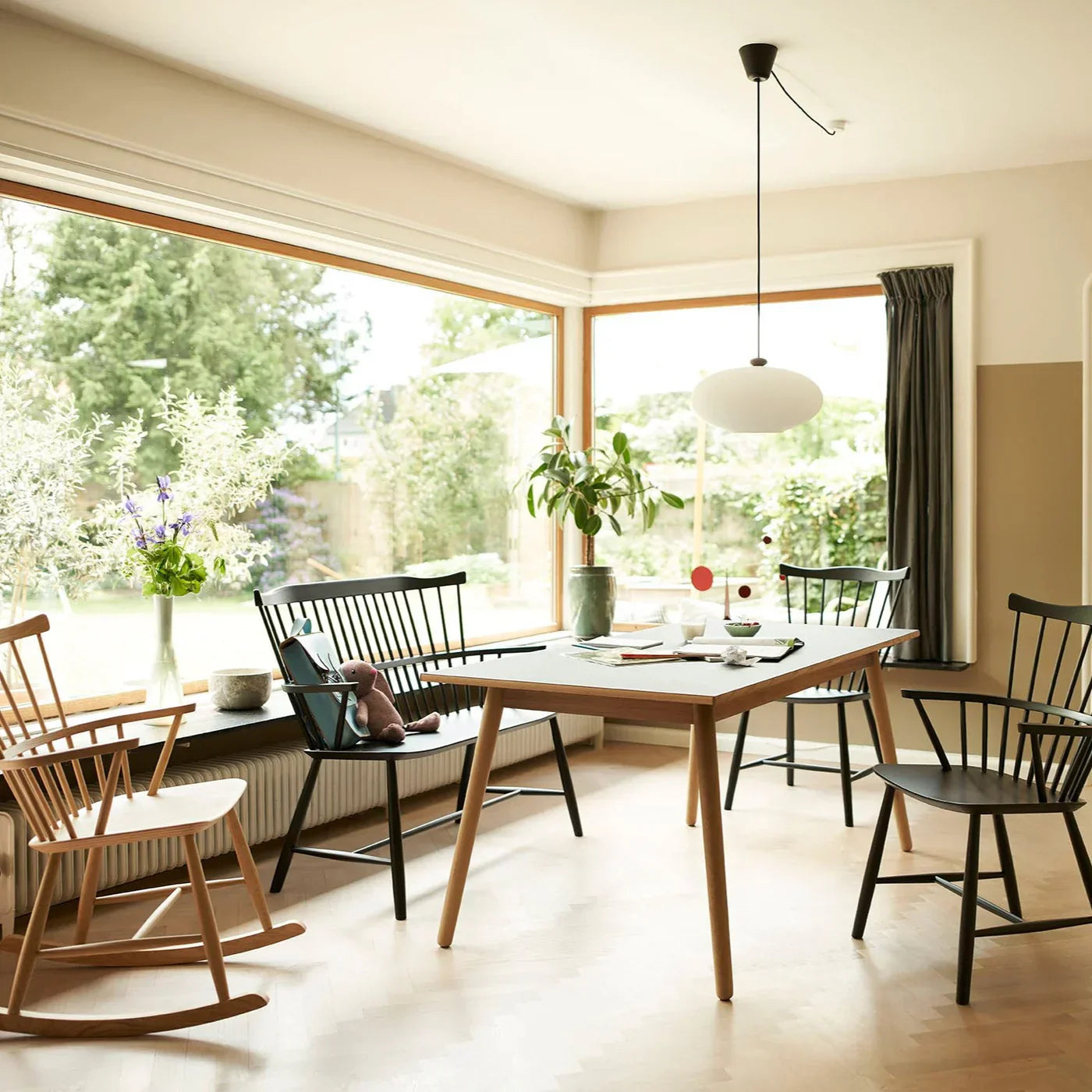 J52D Bench — Jet Black Painted Beech