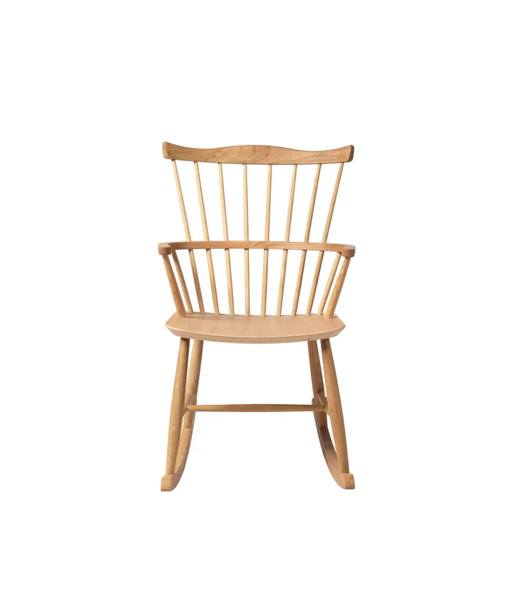 J52G Rocking Chair — Nature Oiled Oak