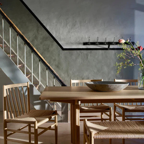 J80 Chair — Nature Oak