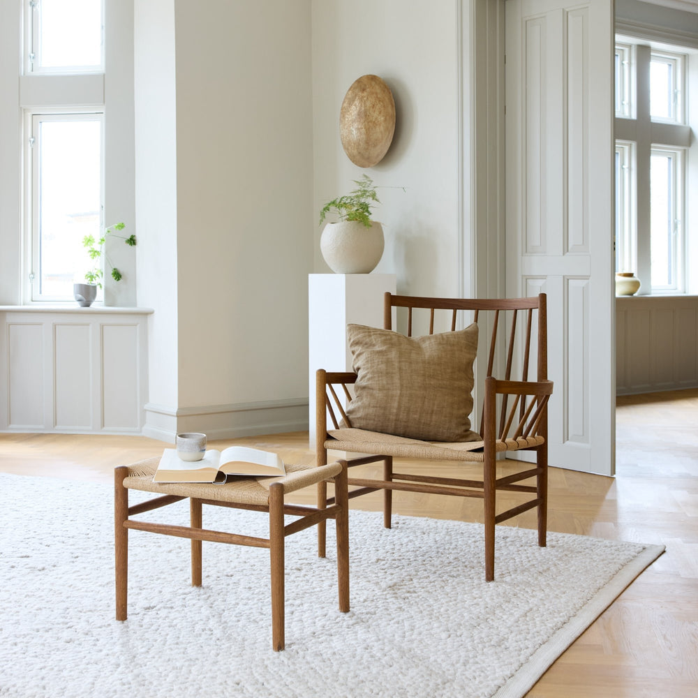 J82 Lounge Chair — Smoked Oiled Oak