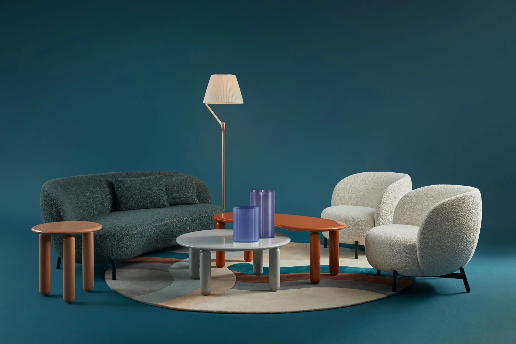 Undique Mas Table Collection