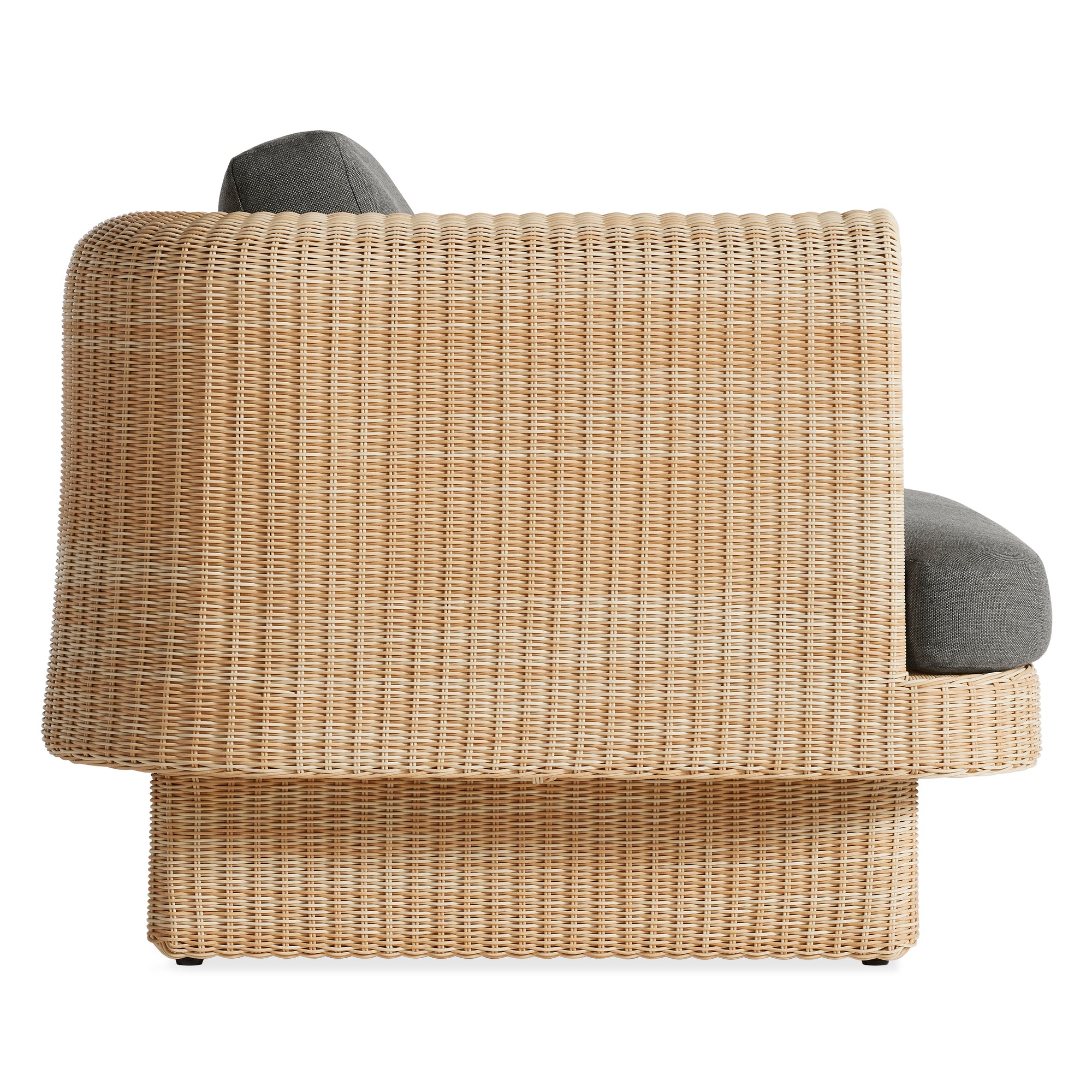 Loophole Lounge Chair — Outdoor