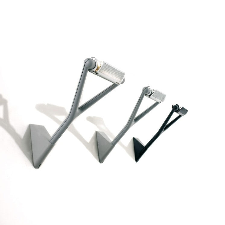 Lola Wall Lamp