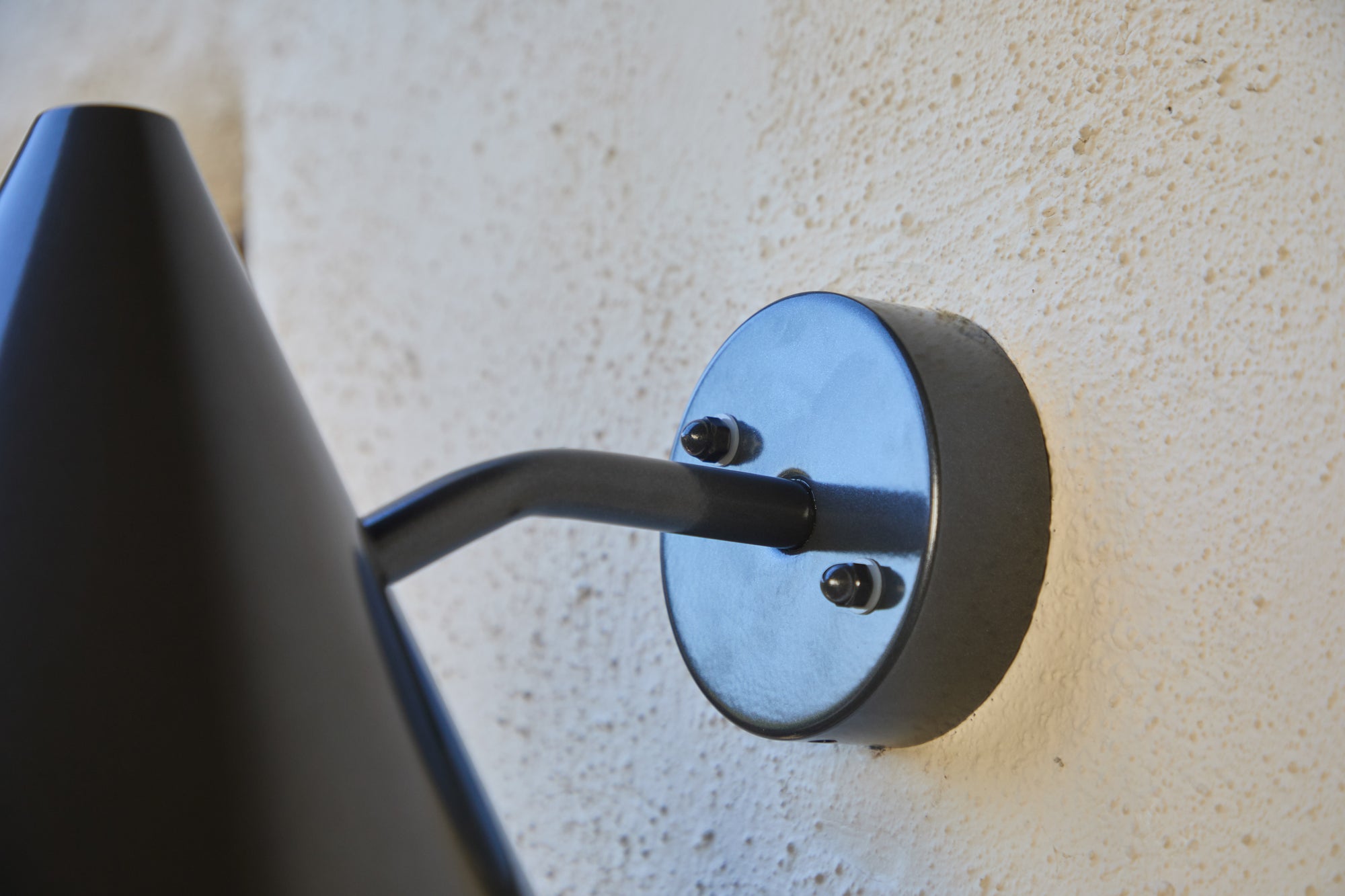 Tratten Wall Sconce
