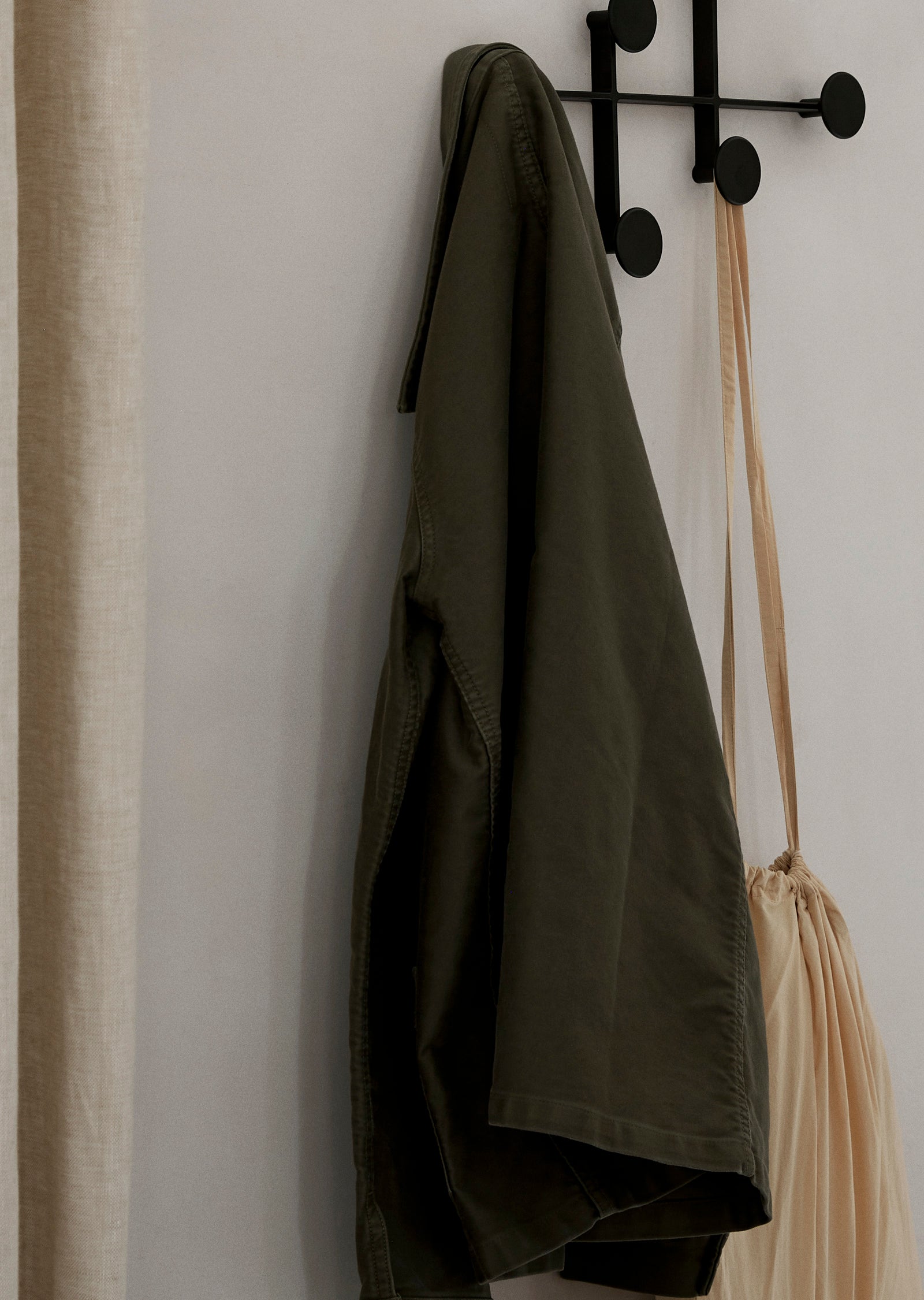 Afteroom Coat Hanger