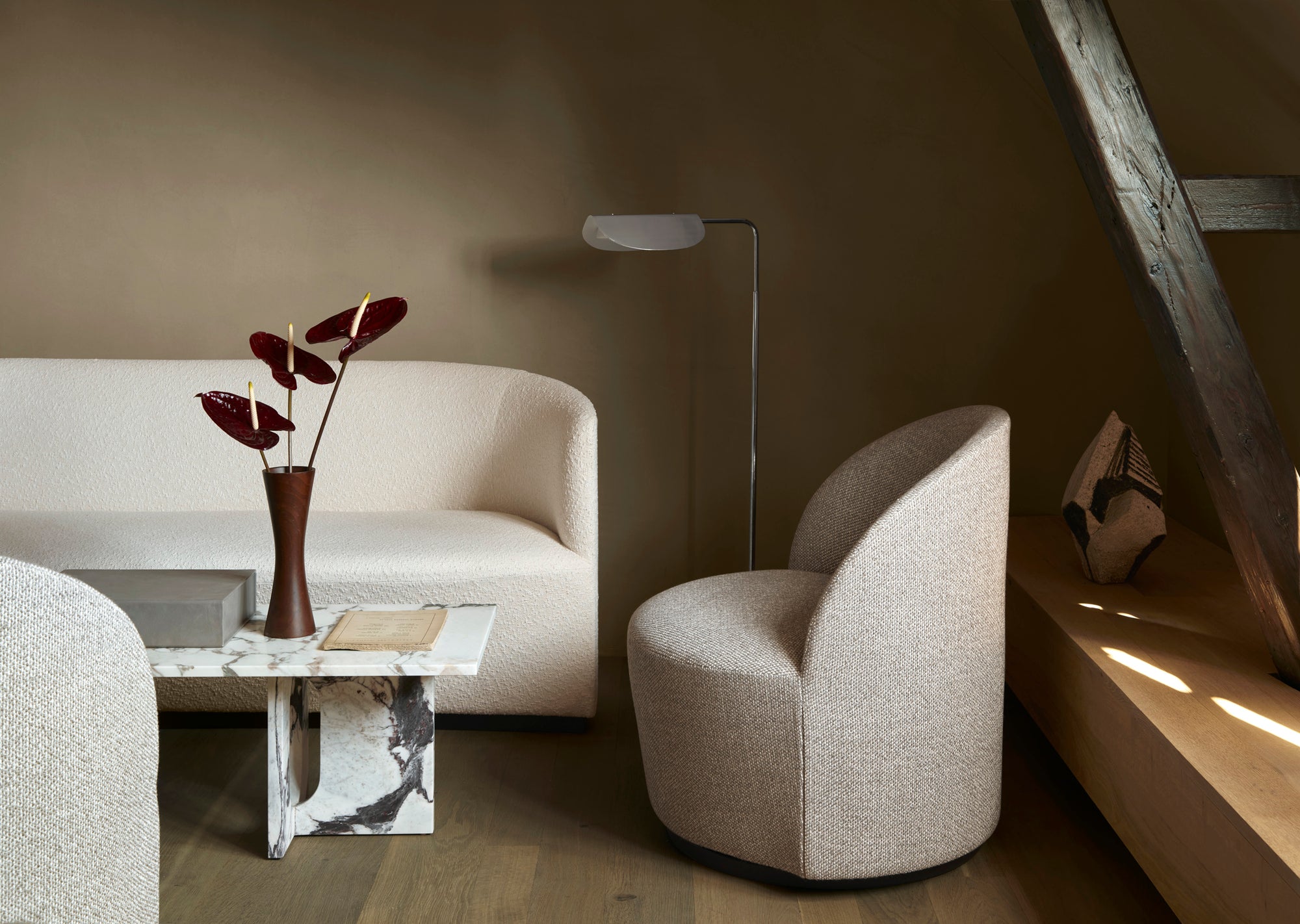Androgyne Lounge Table
