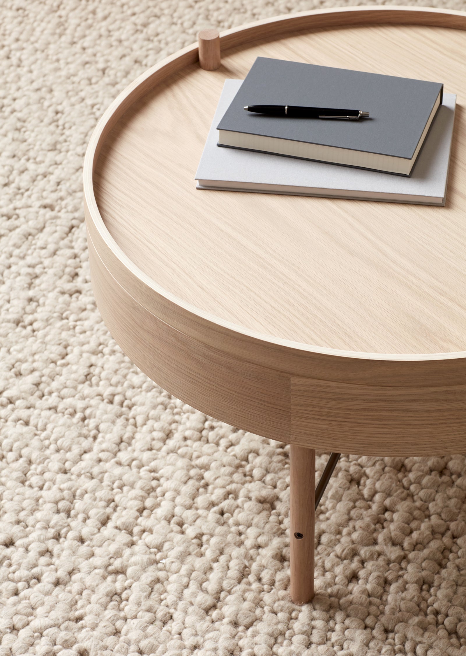 Turning Lounge Table