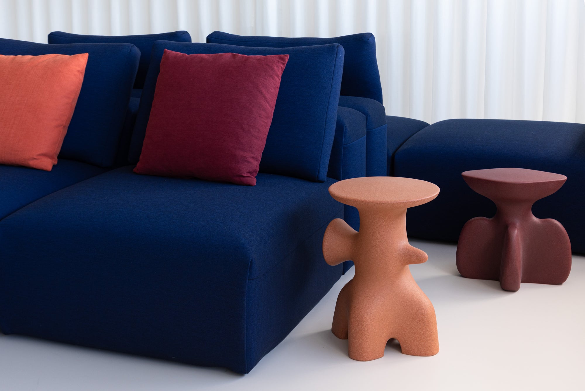 Archeo Side Table/Stool — High