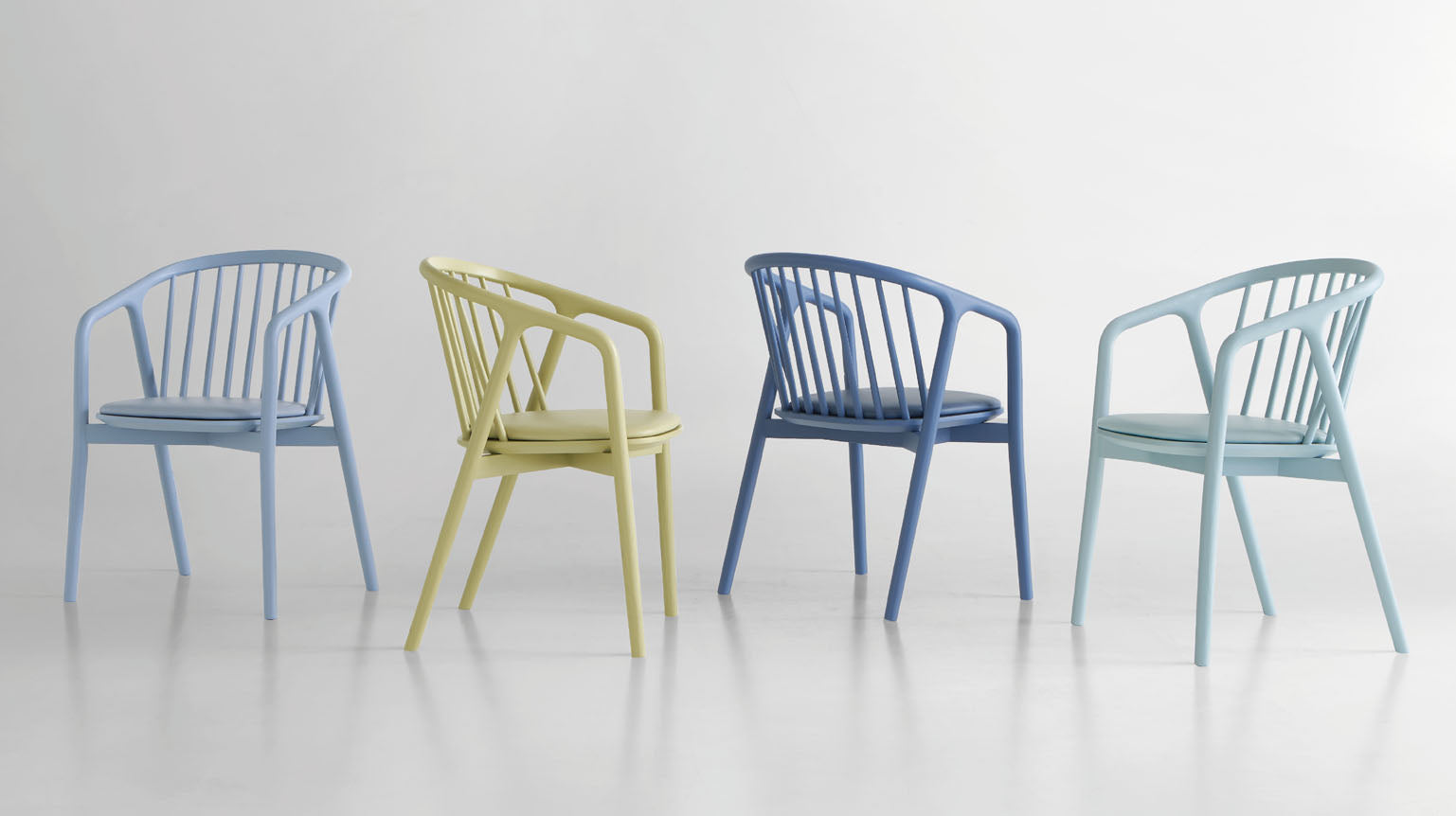 Matinee — Upholstered Seat