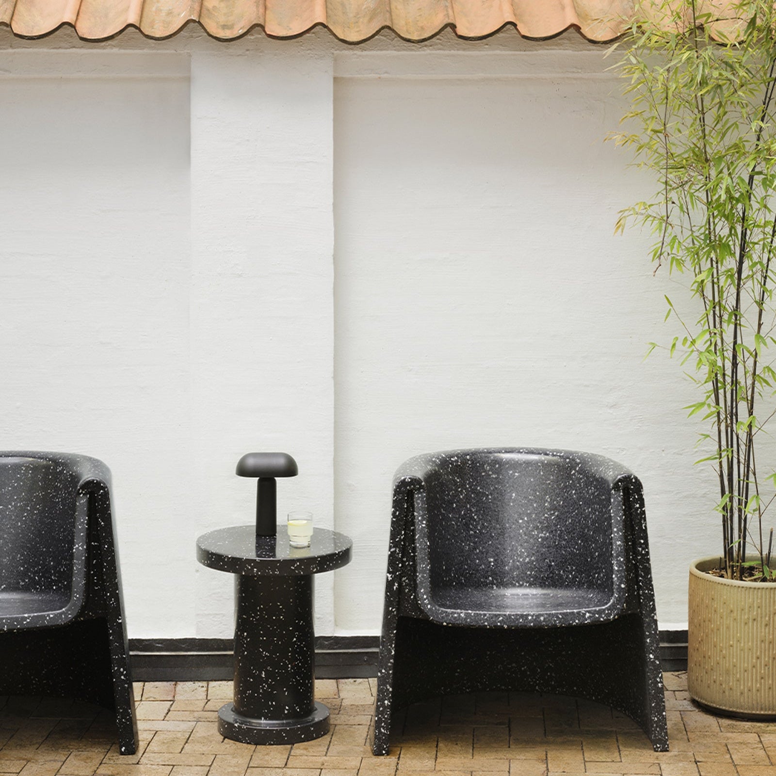 Bit Lounge Chair