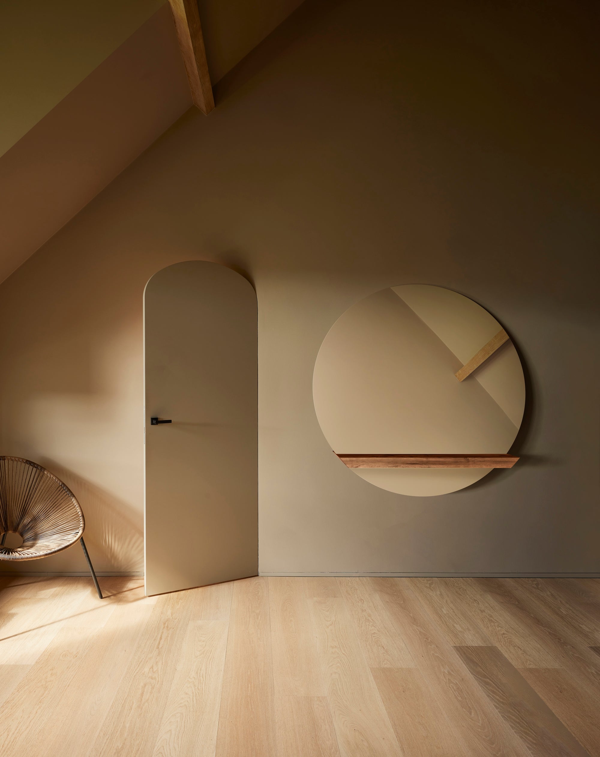 Guillotine Mirror