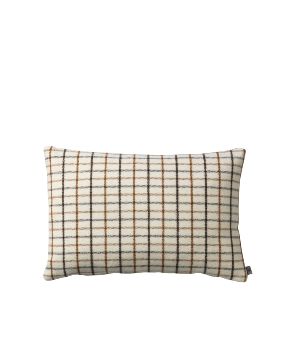 R16 Slotsholmen Rectangle Cushion — Brown Wool