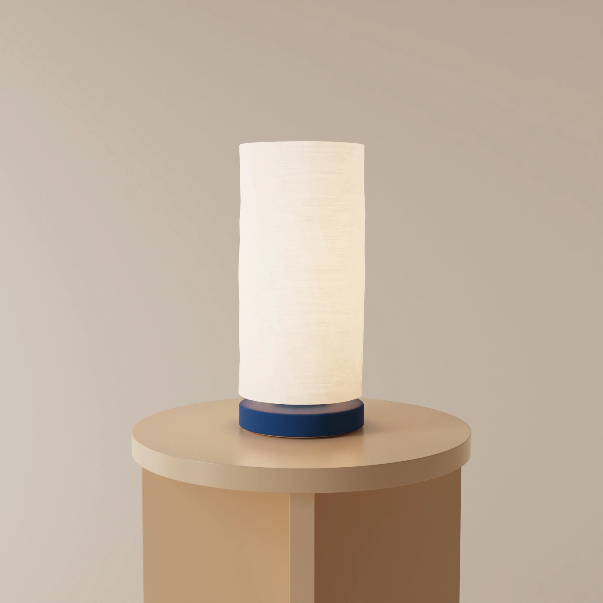 Lago Table Lamp — Medium