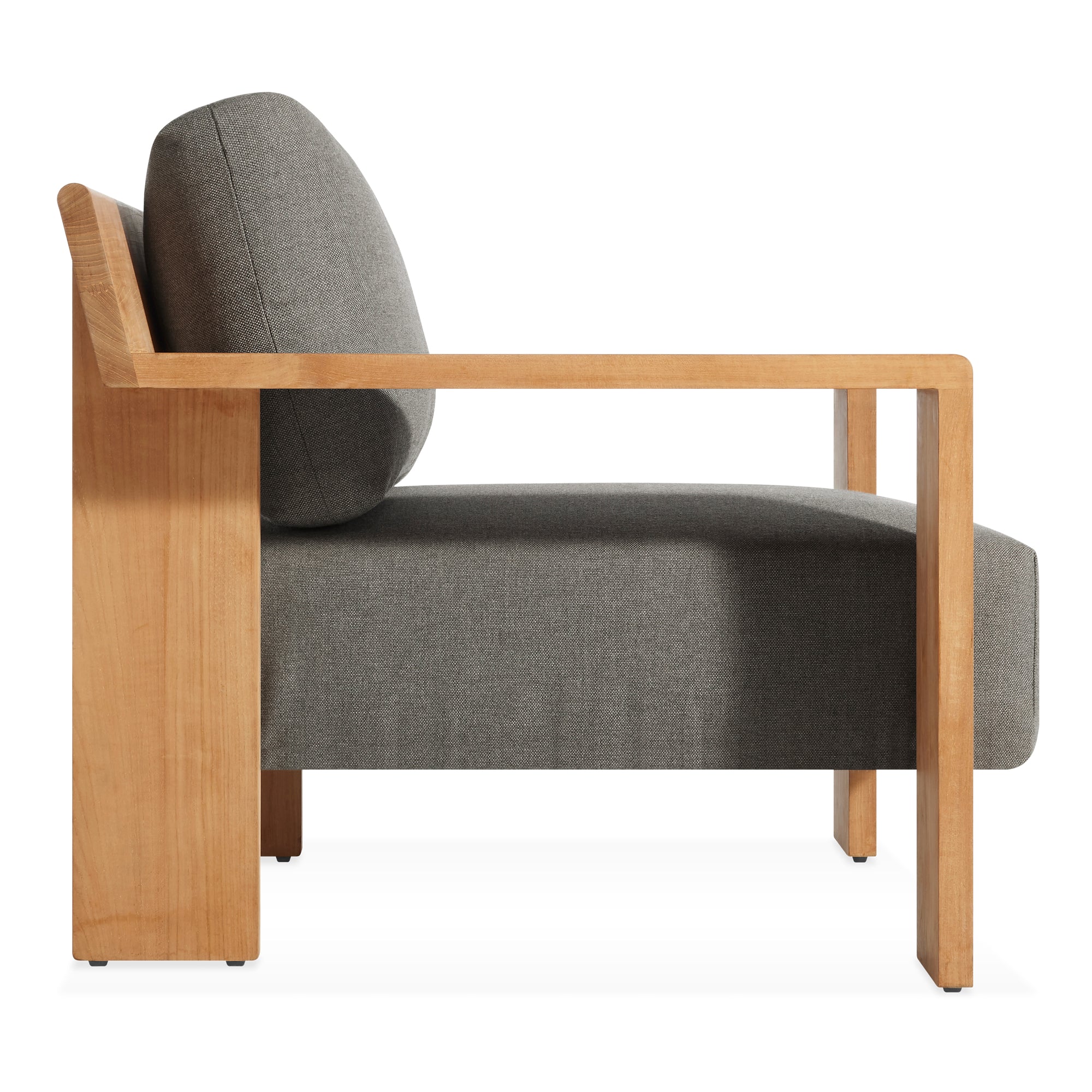 Ridge Lounge Chair — Outdoor