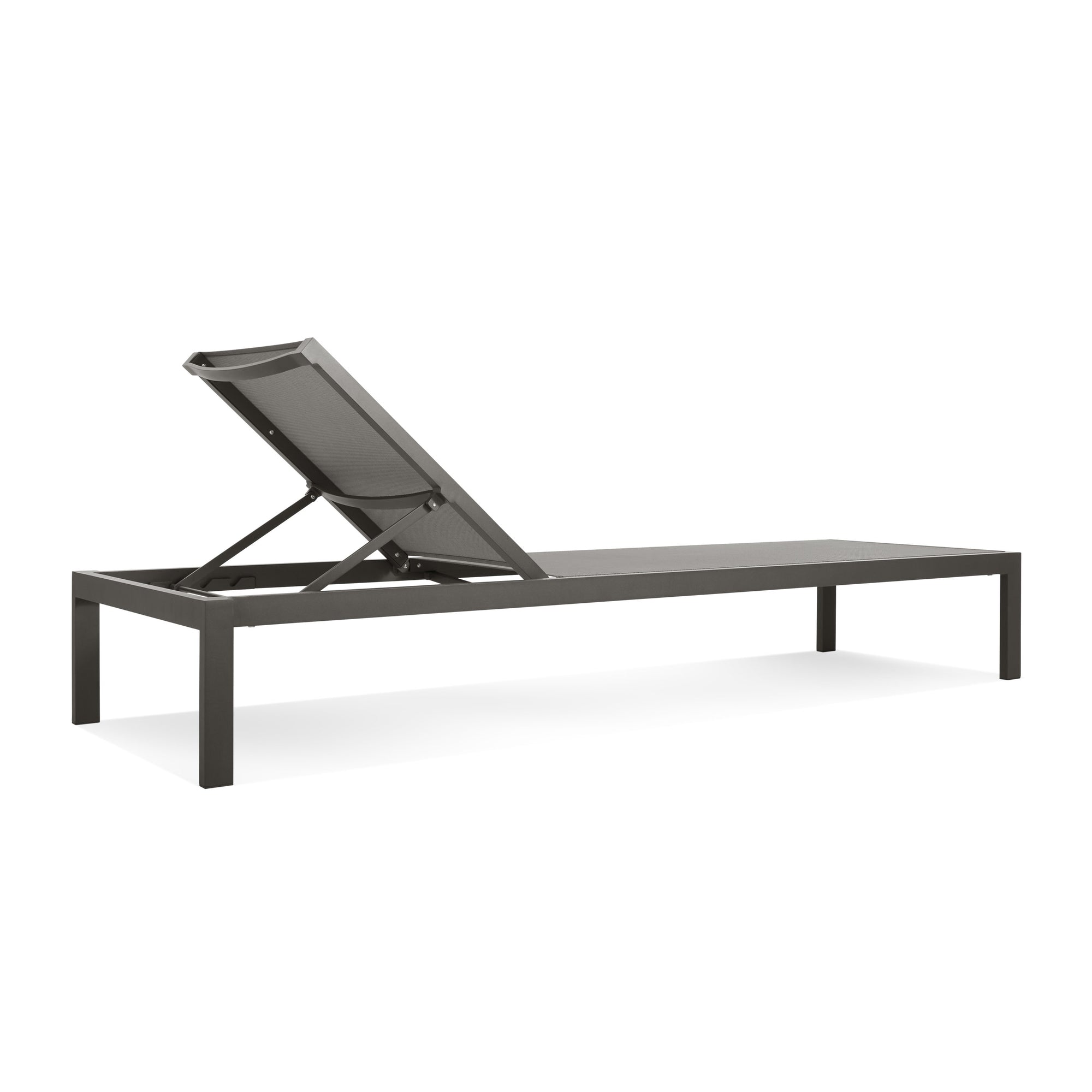 Skiff Sun Lounger — Outdoor