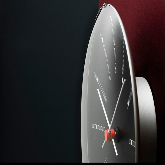Arne Jacobsen Bankers Wall Clock — Large Black