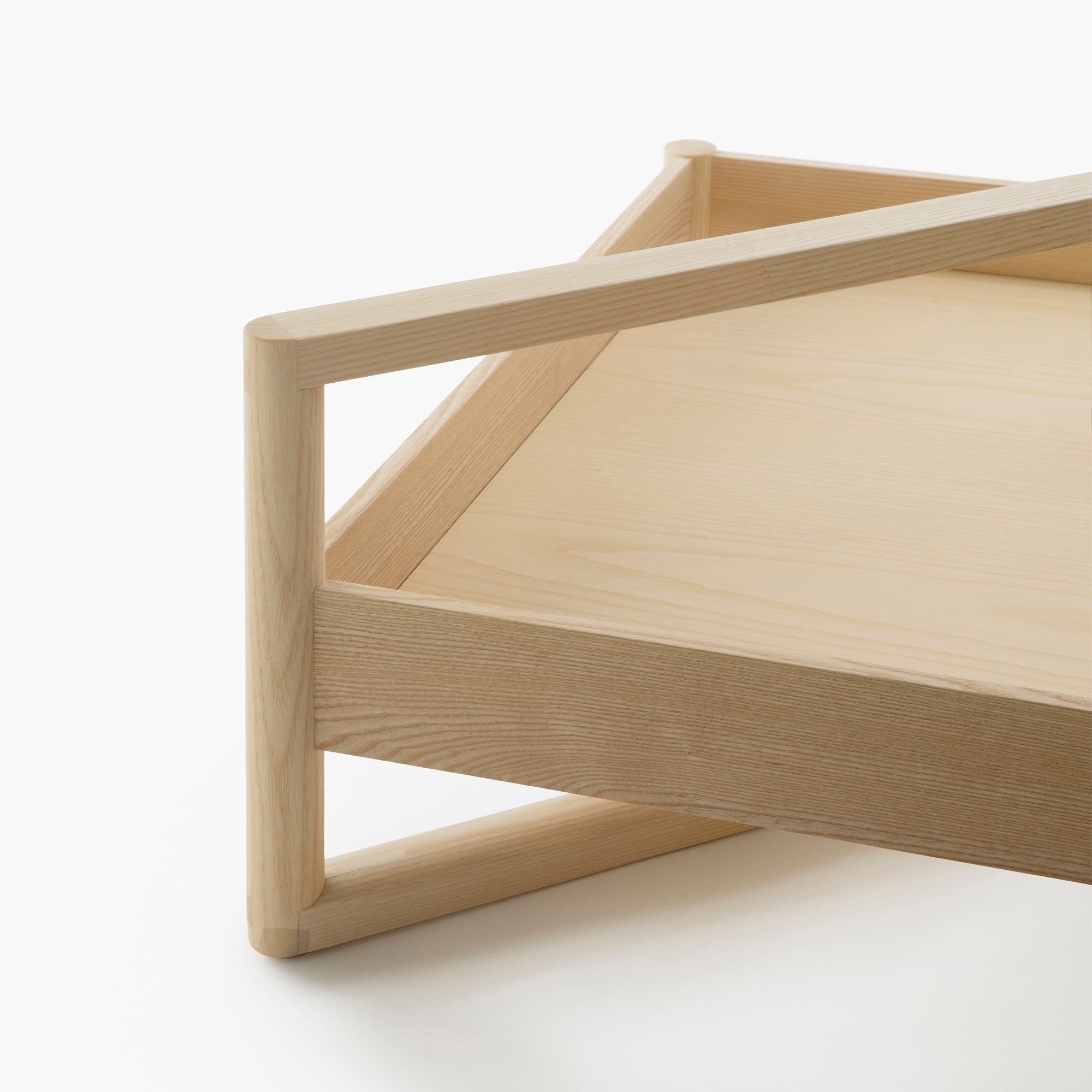 Taso Tray Table