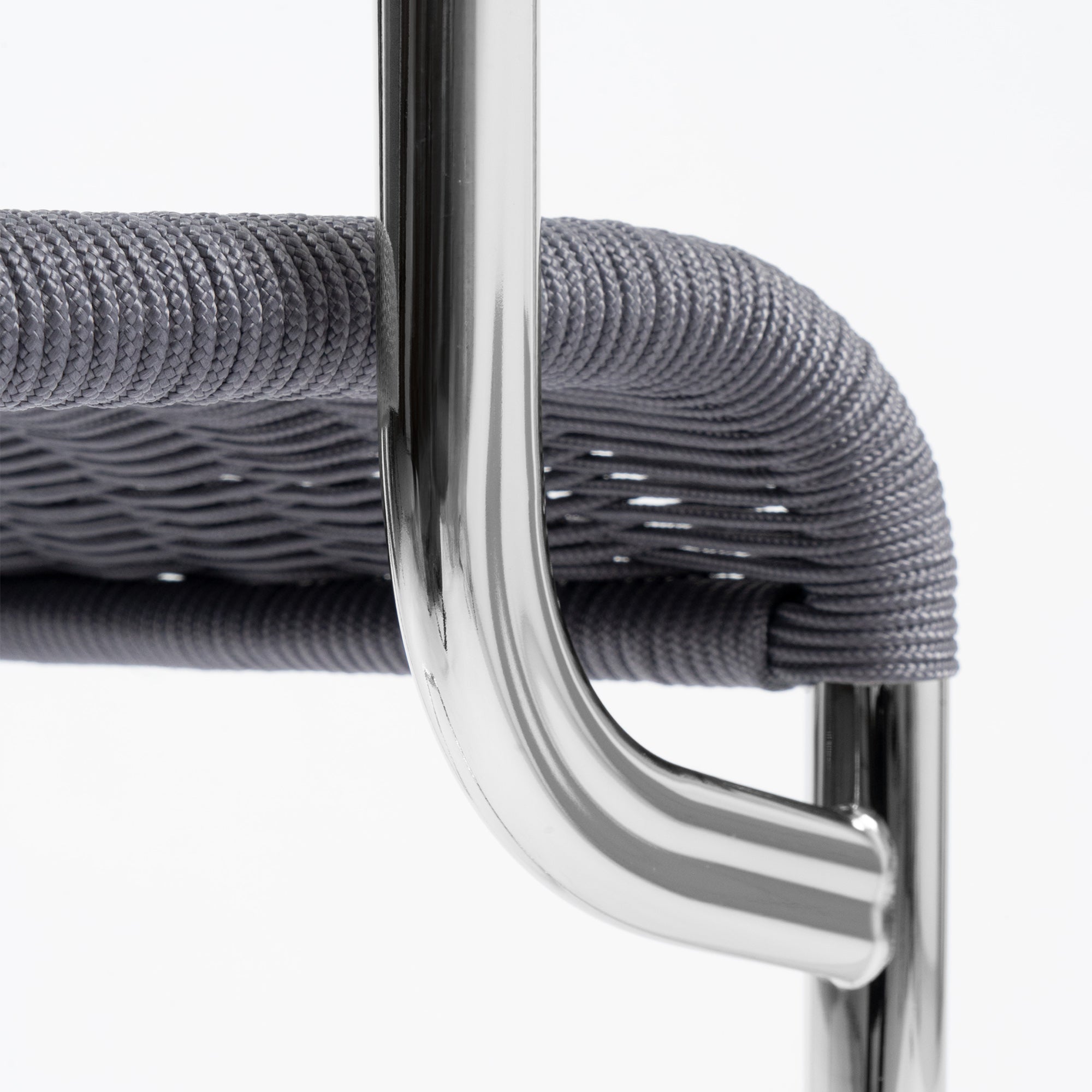 D21 Cantilever Chair