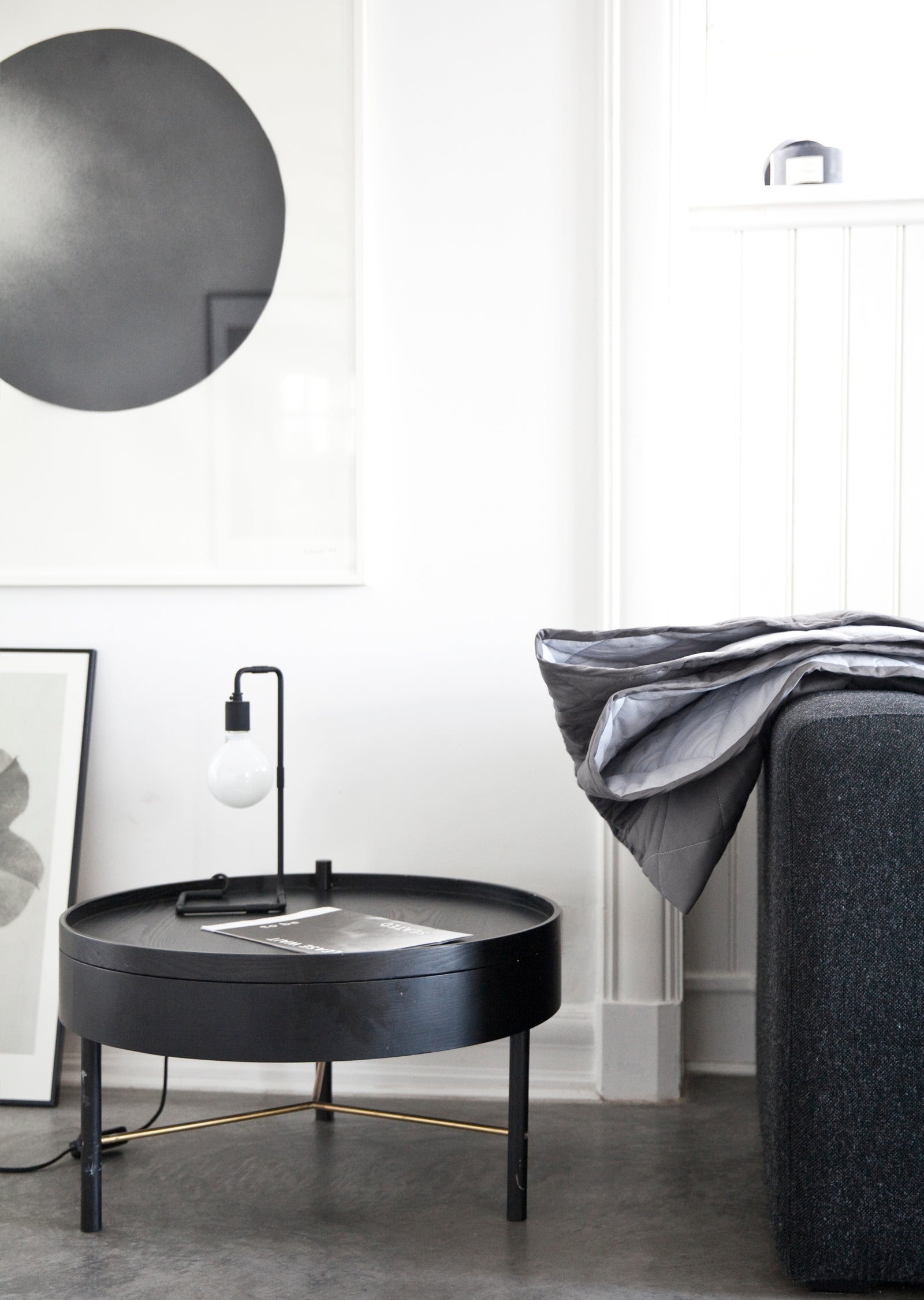 Turning Lounge Table
