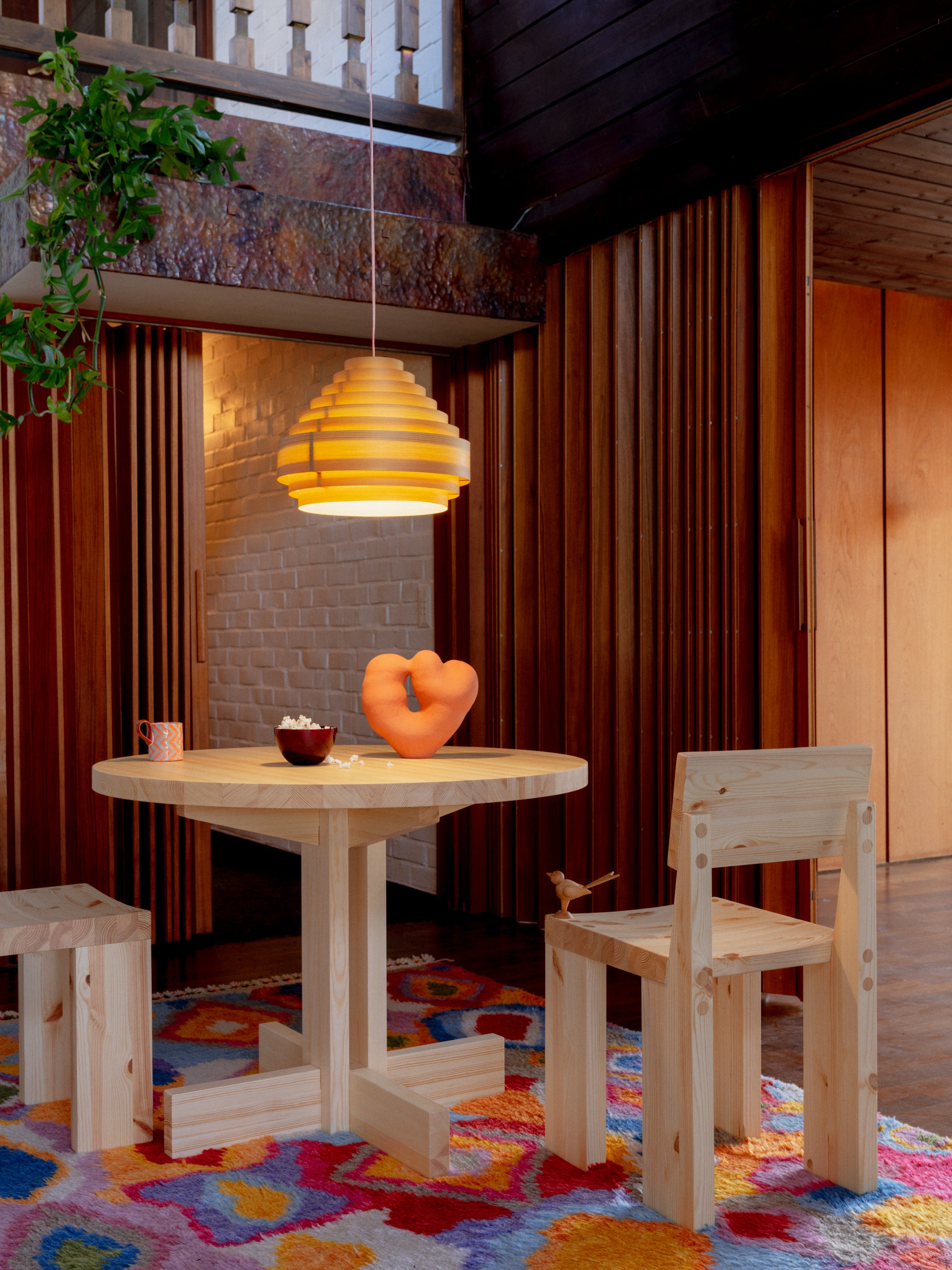 001 Dining Table — Round
