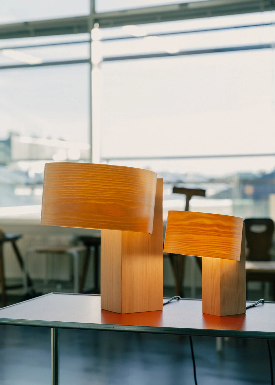 018 Hoop Table Lamp