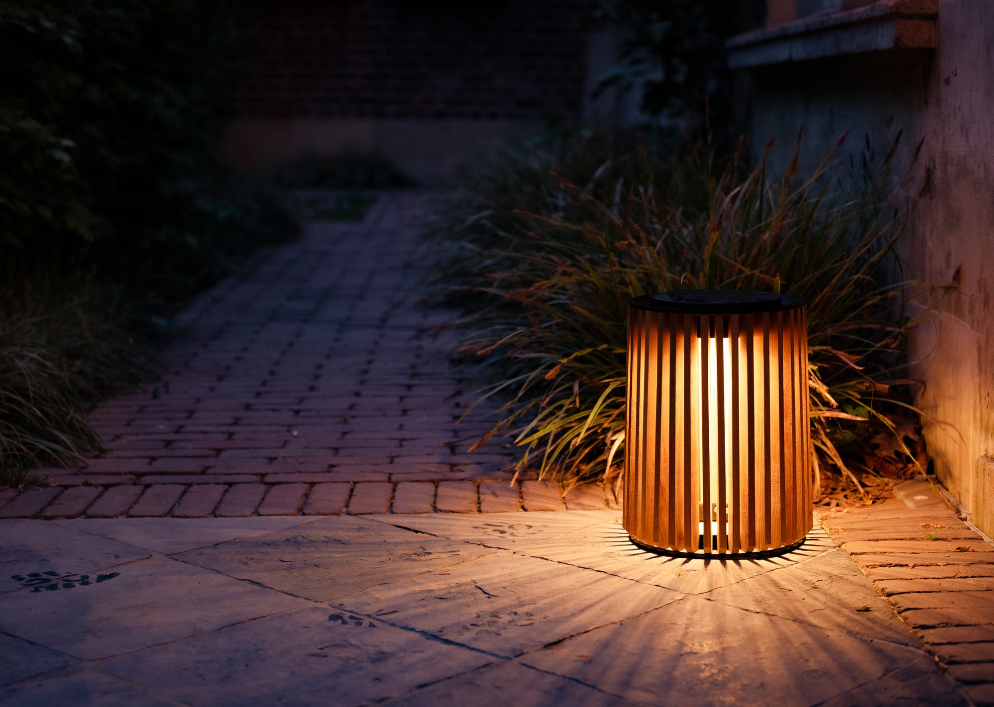 Maya Solar Lamp