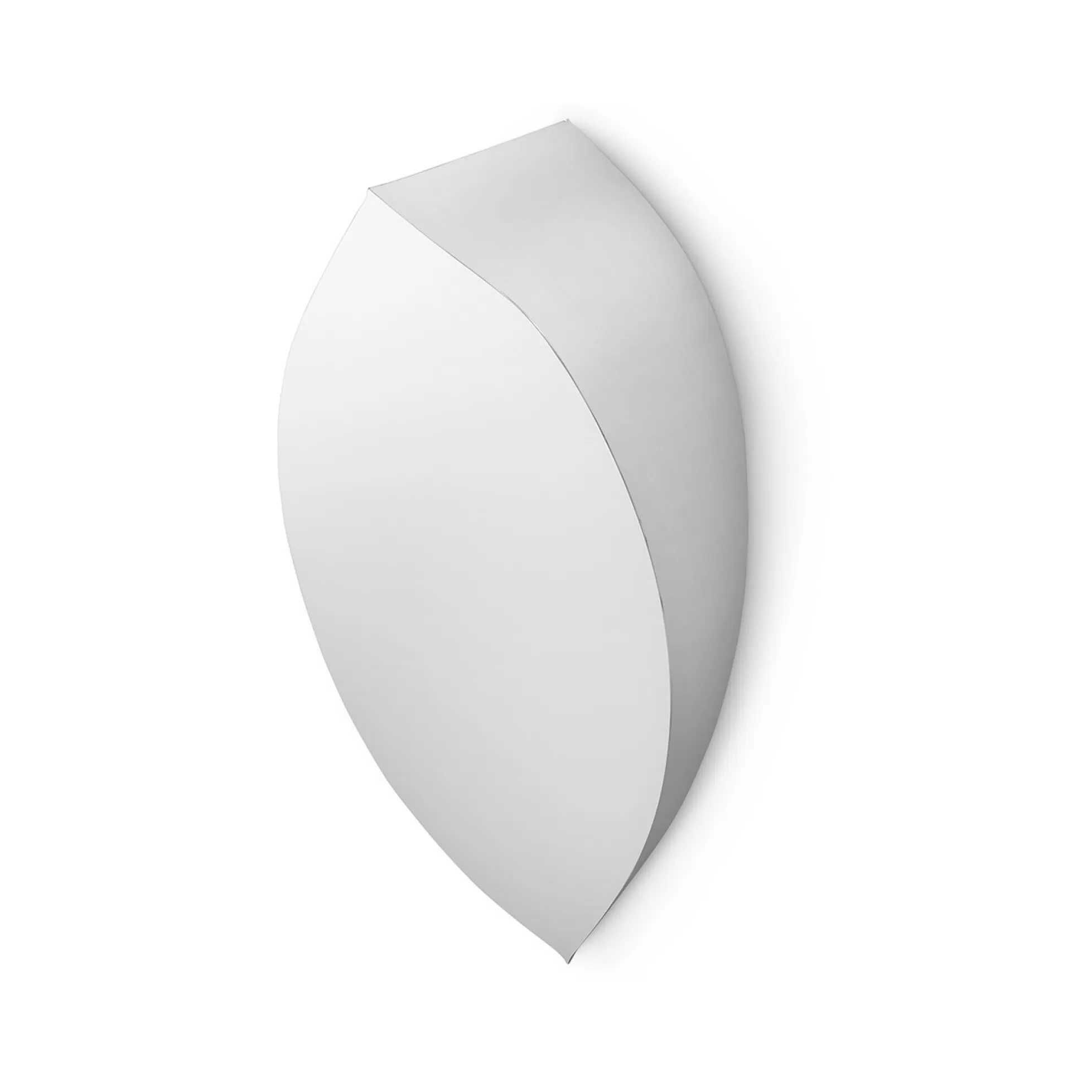 Lezka Mirror
