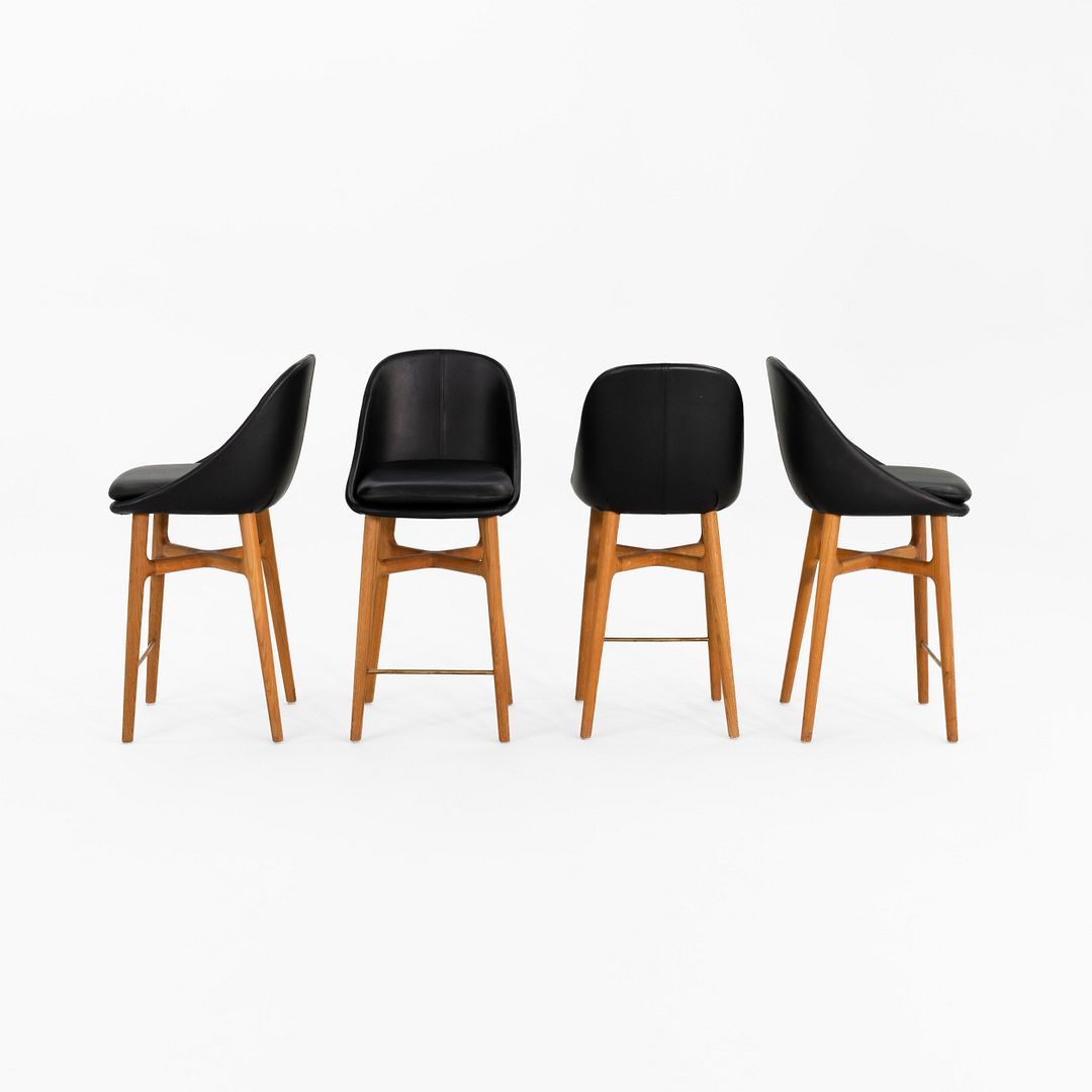 Solo Bar Stool 750t