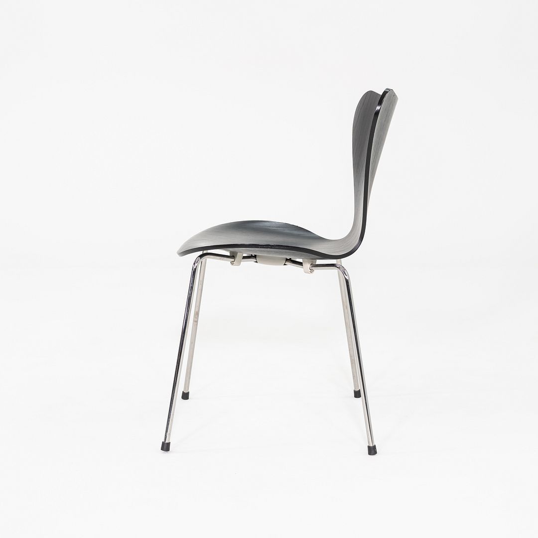 Series 7 Chair, Model 3107