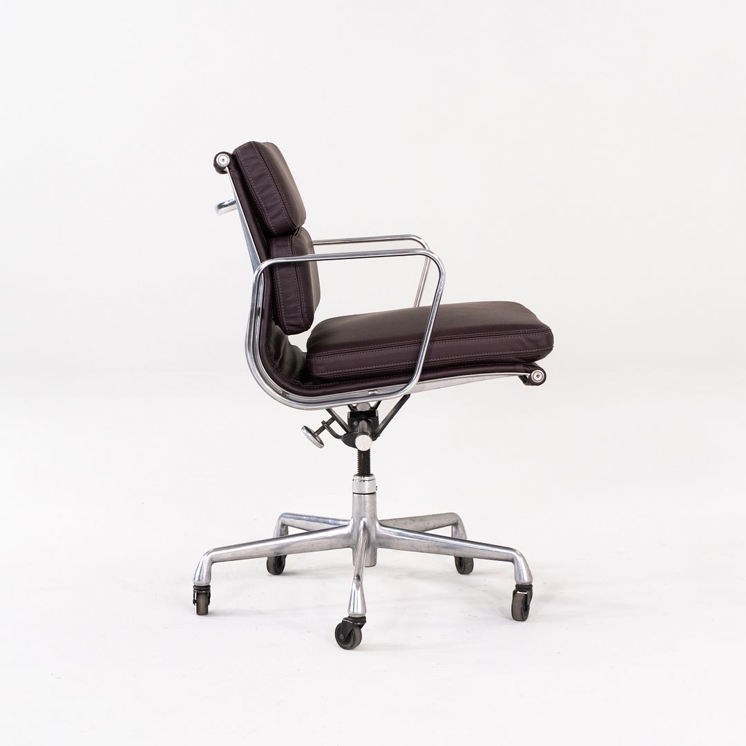 Eames Soft Pad Management Desk Chair, Model EA435