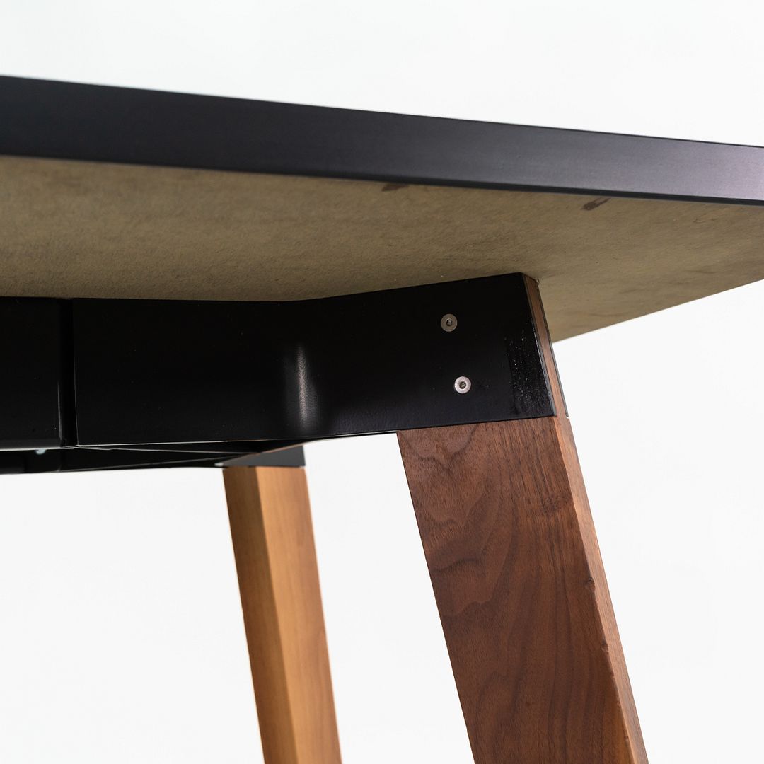 Pila High Bar Table