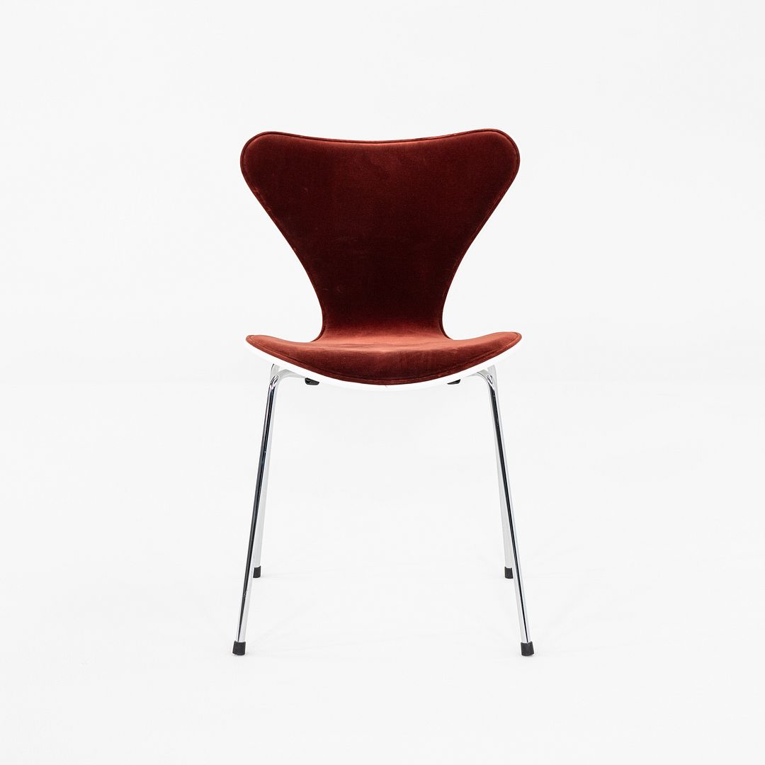 Series 7 Chair, Model 3107