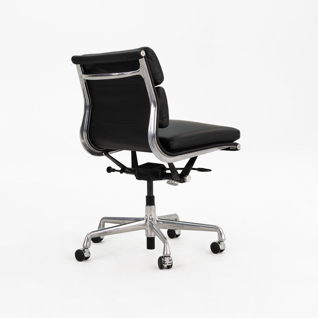 Aluminum Group Soft Pad Management Desk Chair, Model EA406