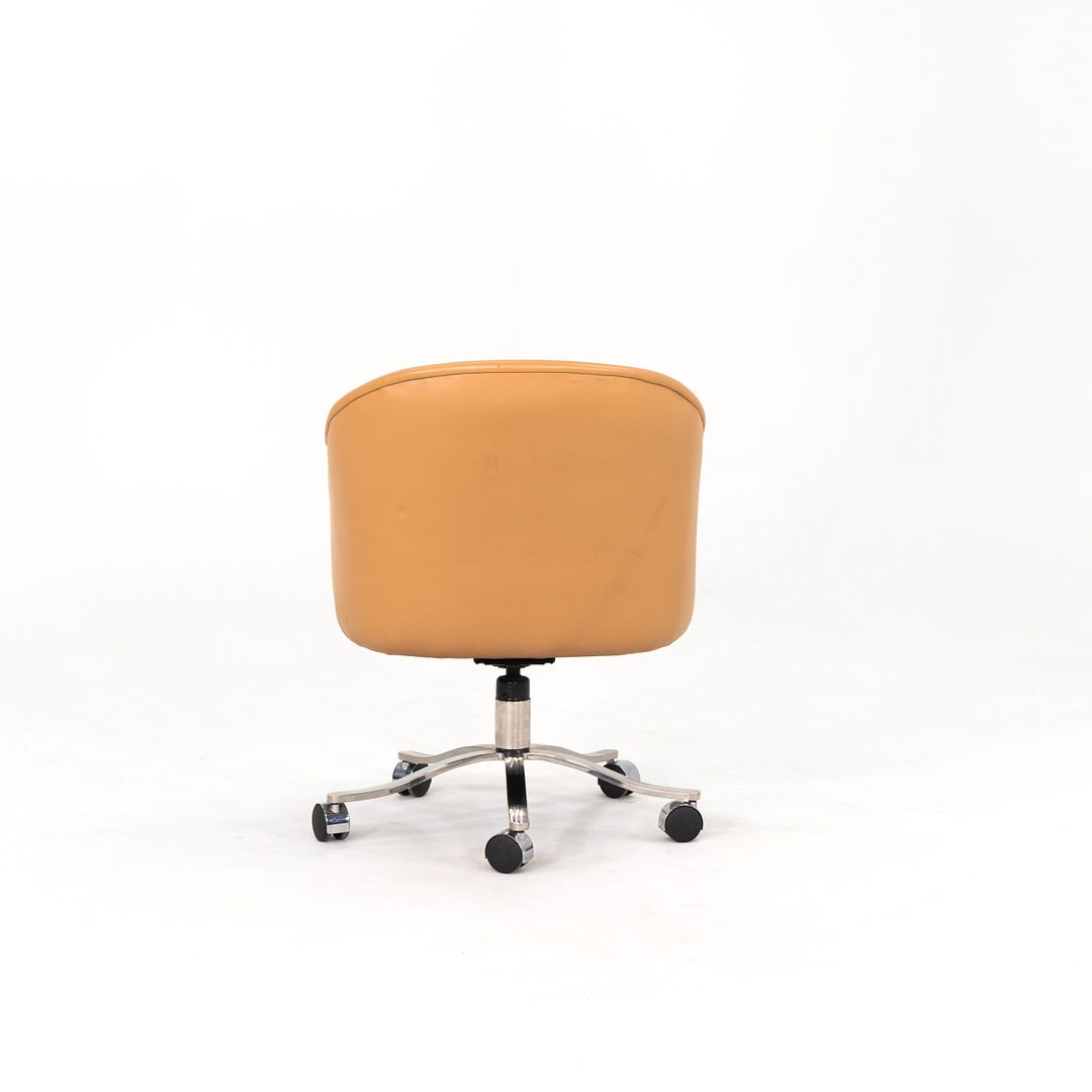 Alpha Bucket Desk Chair