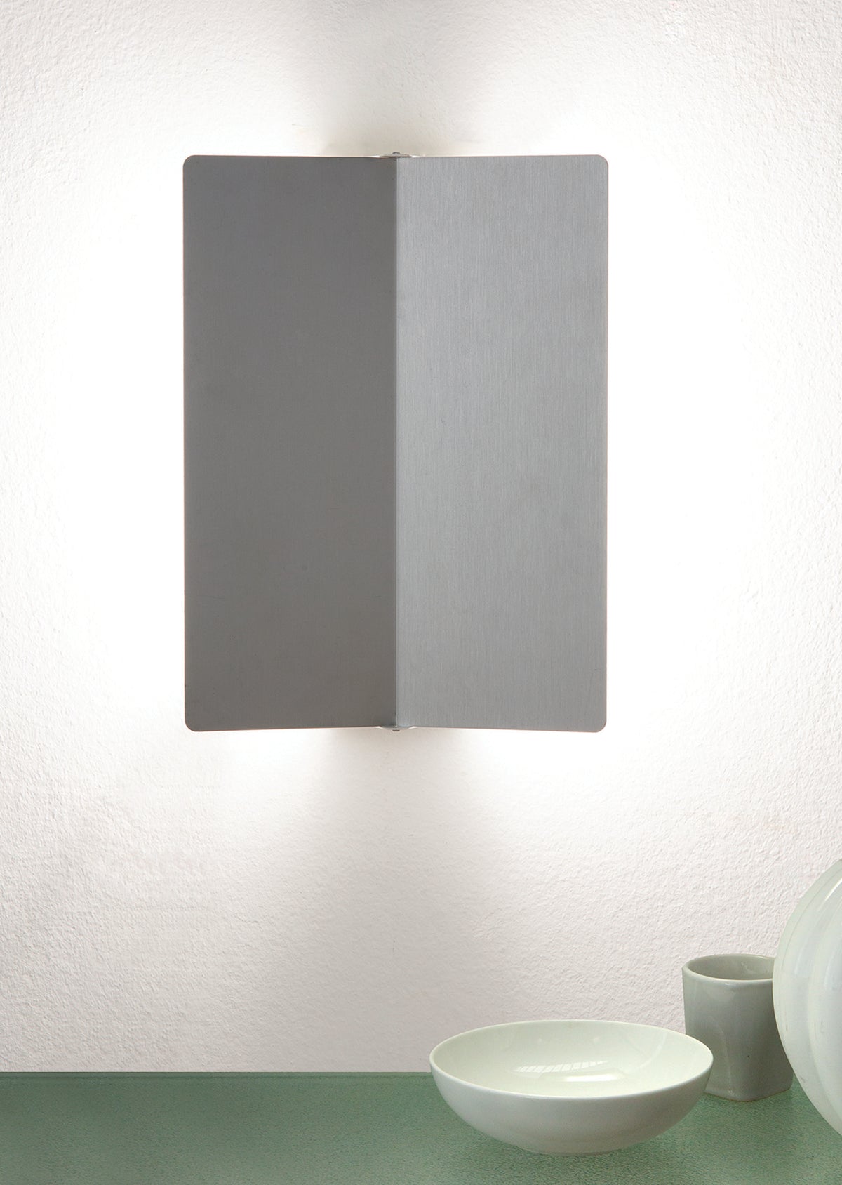 Applique à Volet Pivotant Plié Wall Lamp